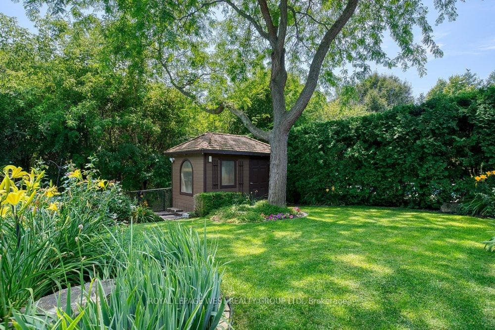 2293 Carpenters Circle - Detached photo 10 of 50 in Oakville, Ontario