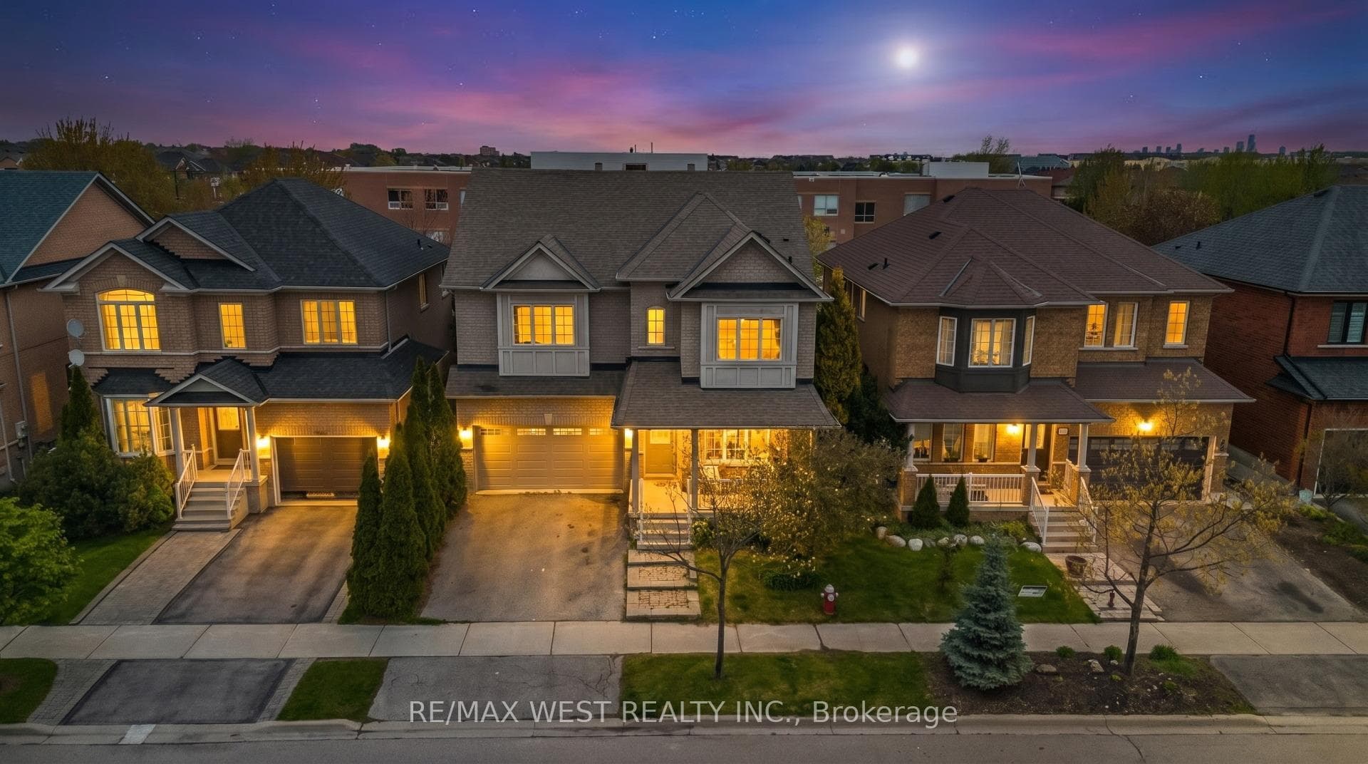 5843 Rainspring Drive - home for sale in Mississauga, Ontario