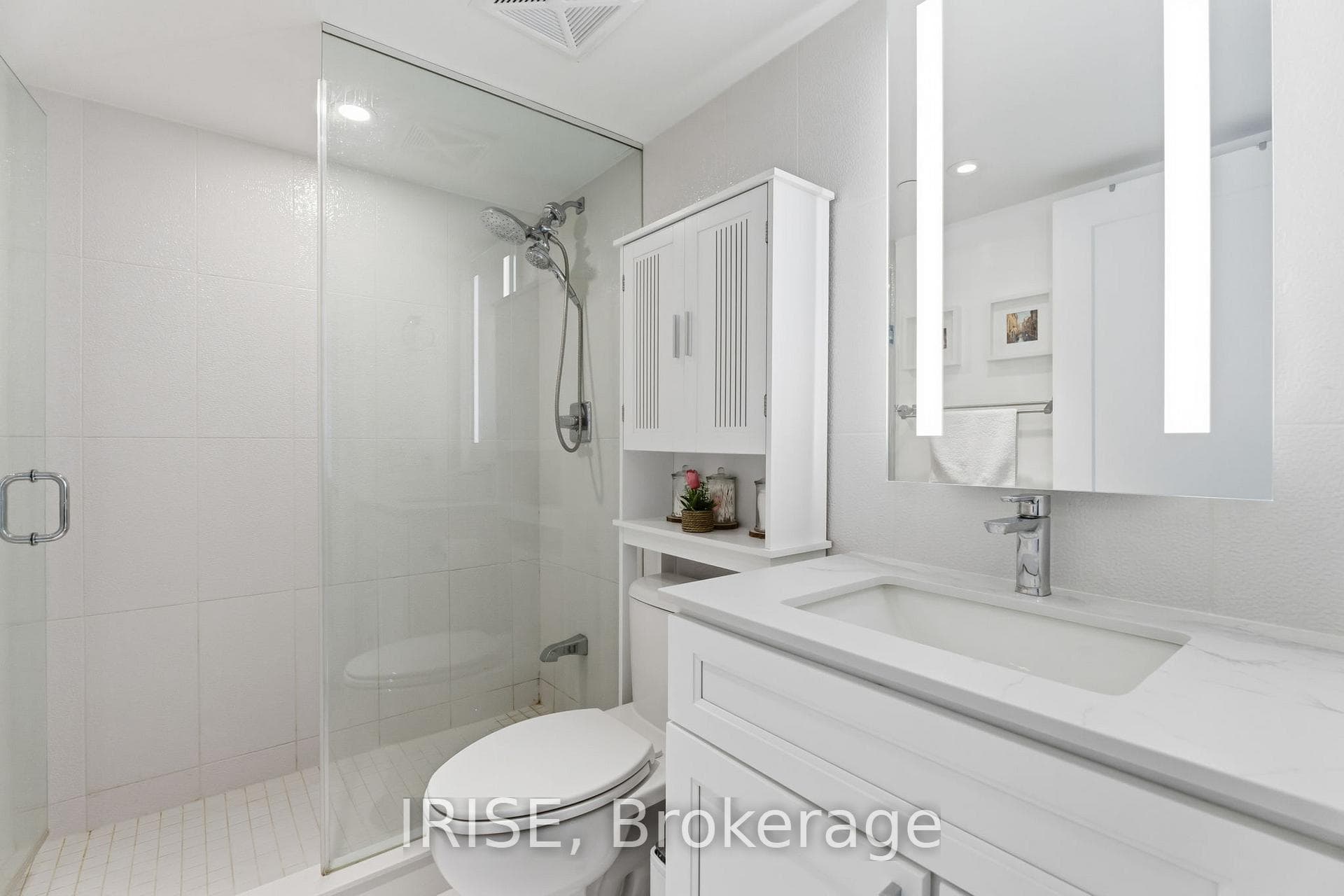 585 Bloor St N/A Unit 2019 - Condo photo 13 of 22 in Regent Park / Cabbagetown / St. James Town, Ontario