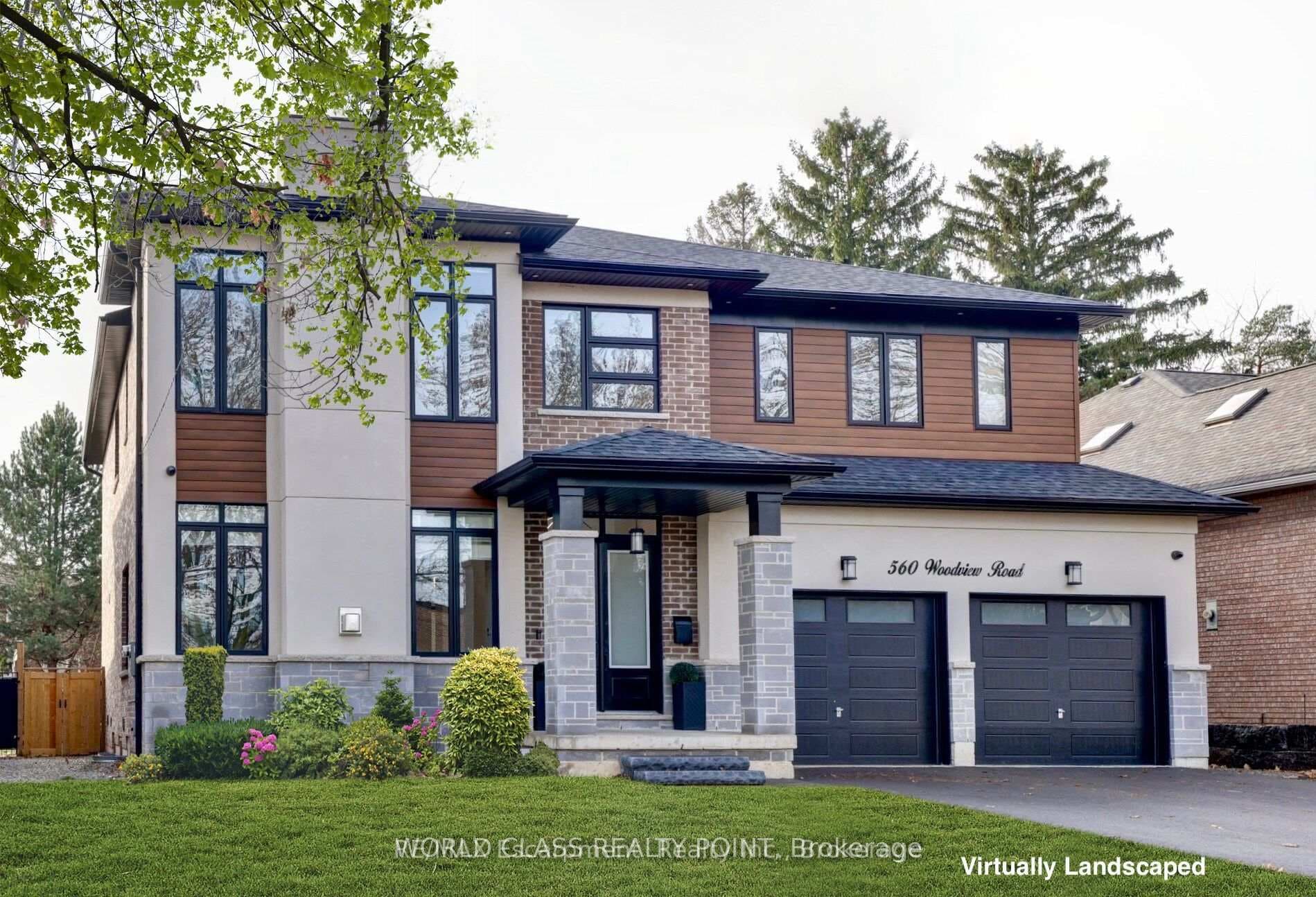 560 Woodview Road - Detached photo 1 of 39 in Burlington, Ontario