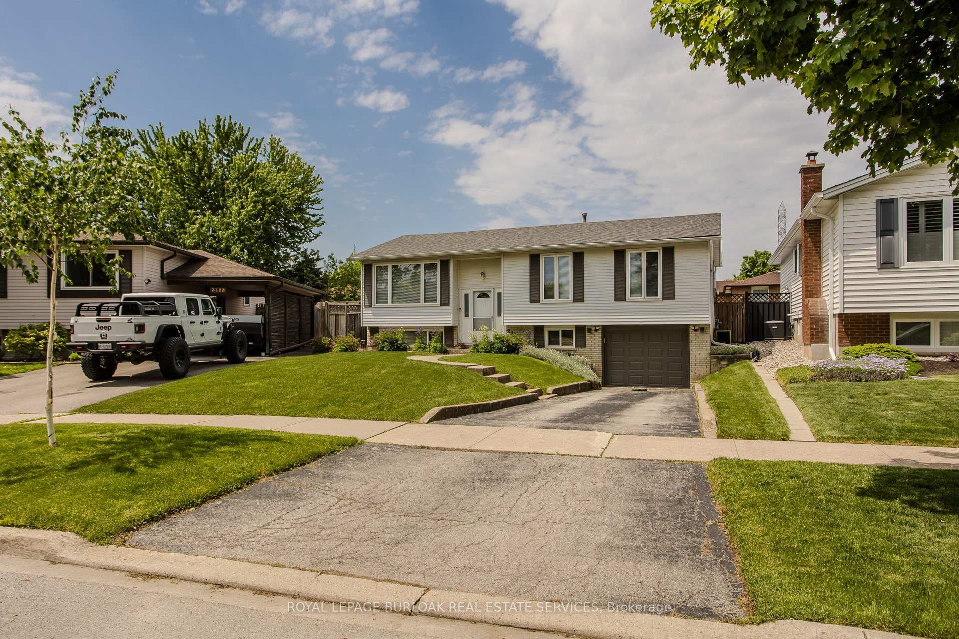 3125 Michael Crescent - Detached photo 31 of 34 in Burlington, Ontario