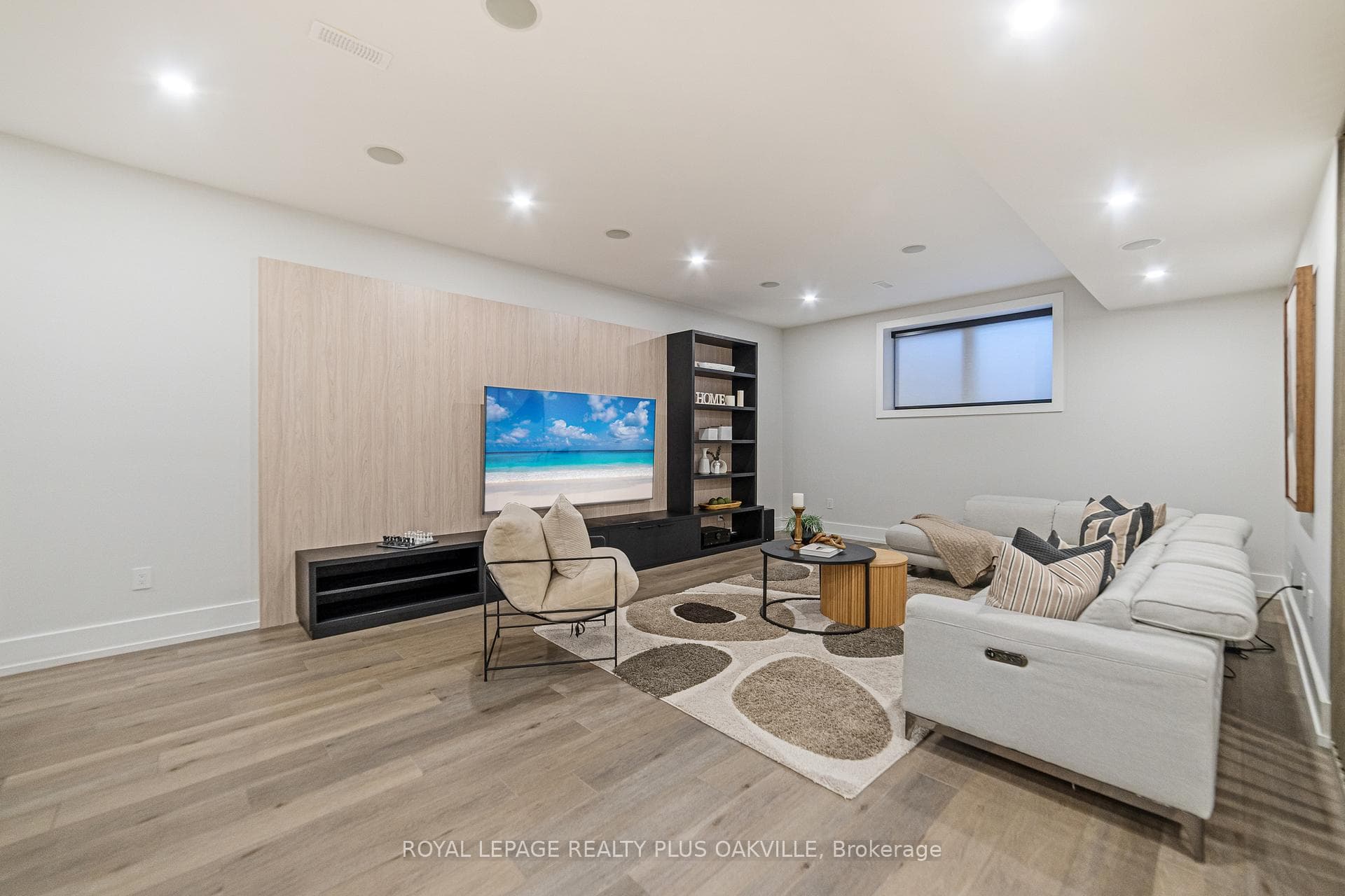 2057 Salvator Boulevard - Detached photo 37 of 50 in Oakville, Ontario