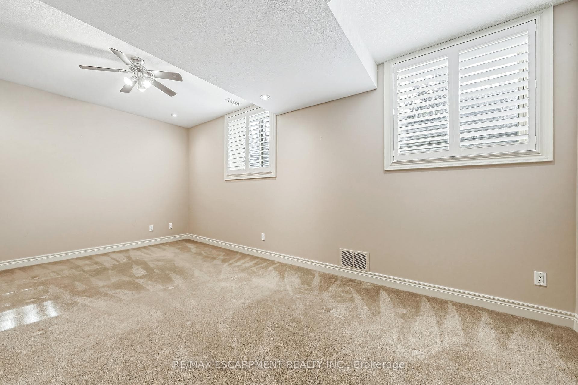 976 Shadeland Avenue Unit 3 - Detached photo 36 of 46 in Burlington, Ontario