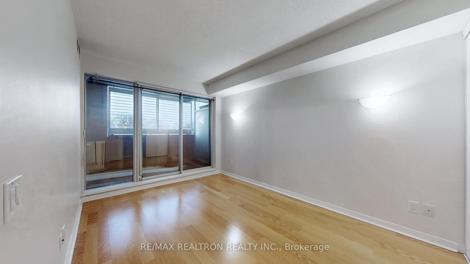 1050 The Queensway Avenue Unit 217 - Condo photo 25 of 41 in Etobicoke (Islington / Rexdale), Ontario