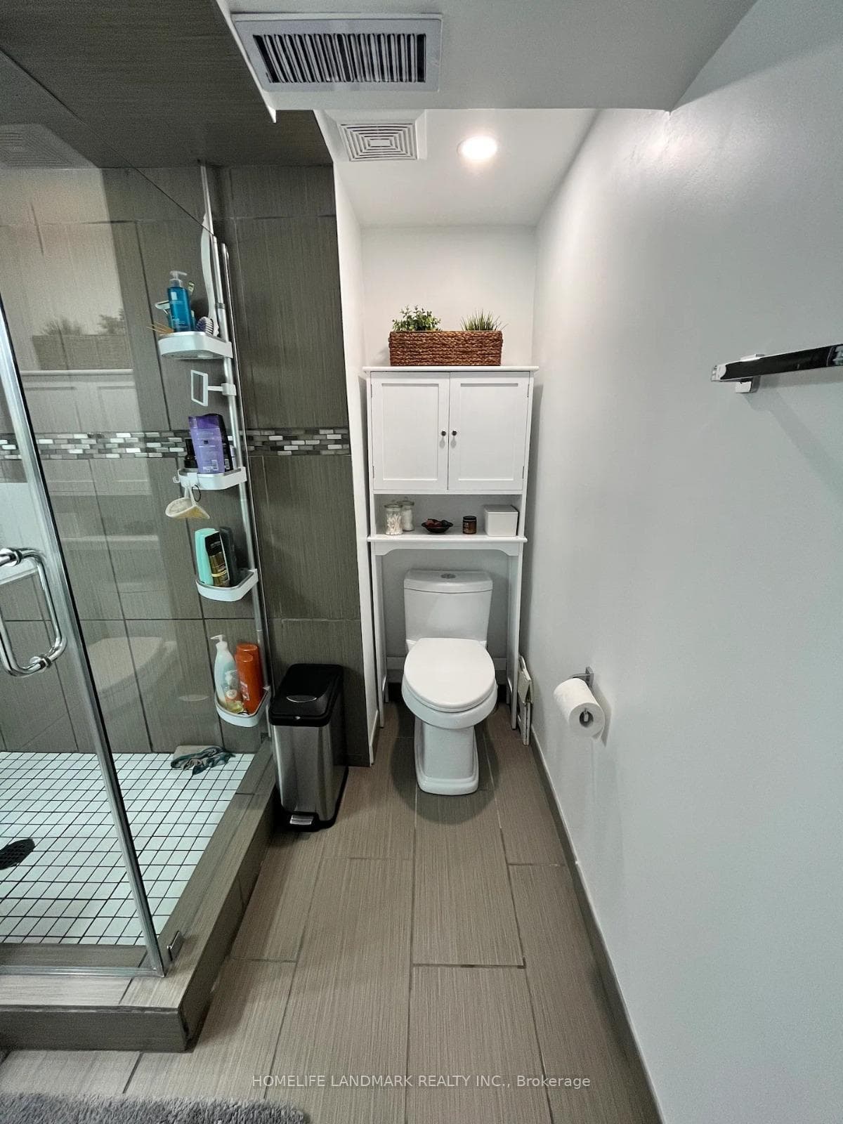 59 Falkirk Drive Unit Basement - Detached photo 12 of 17 in Hamilton, Ontario