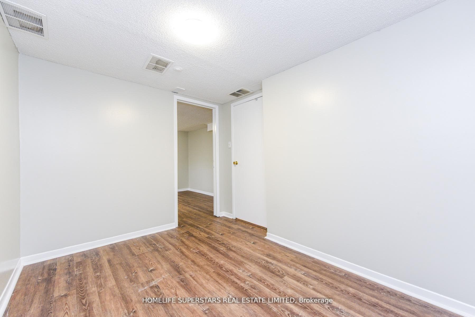 306 Royal Salisbury Way - Semi-Detached photo 17 of 22 in Brampton, Ontario