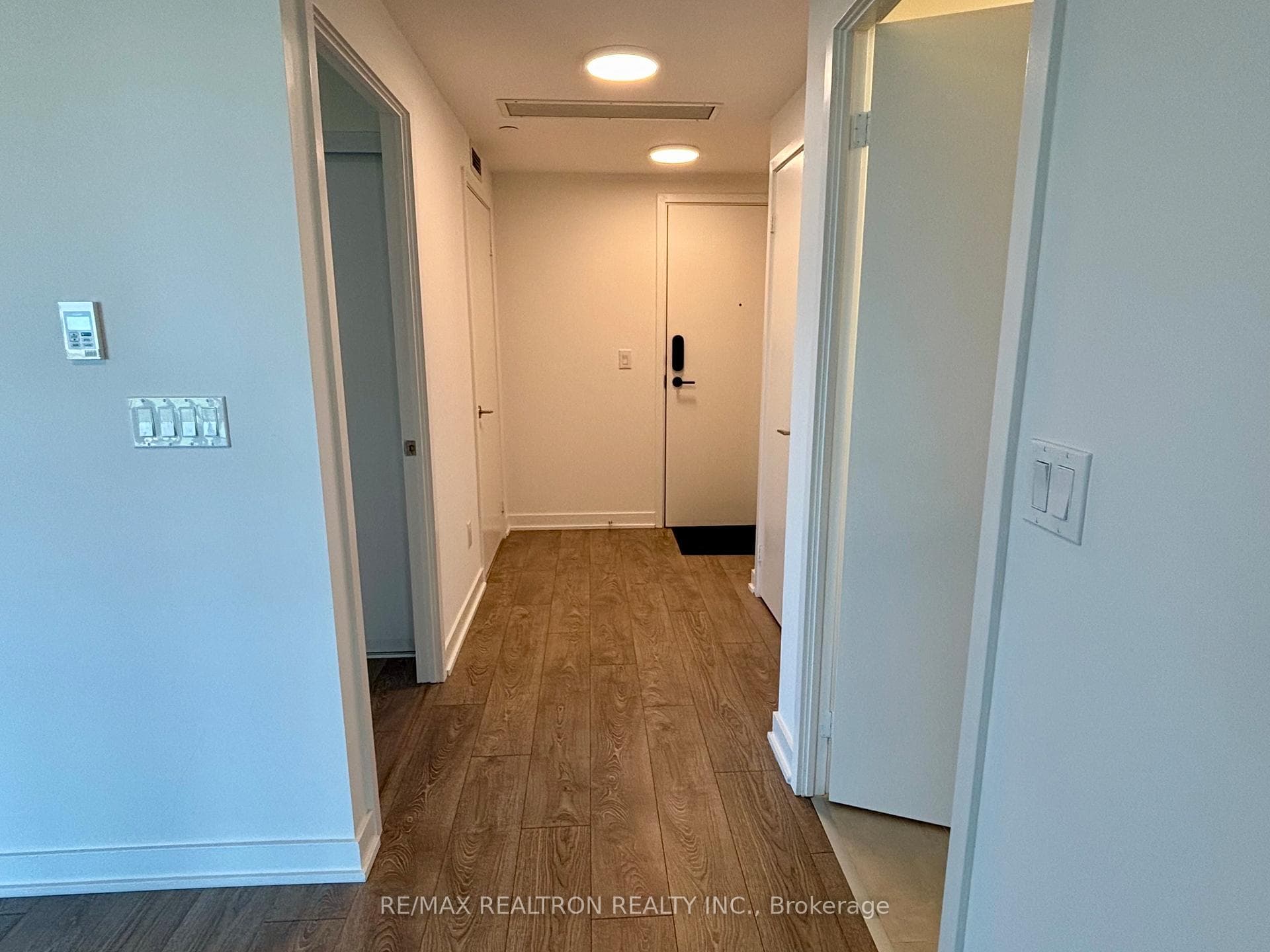 225 Malta Avenue Unit 805 - Condo photo 7 of 36 in Brampton, Ontario