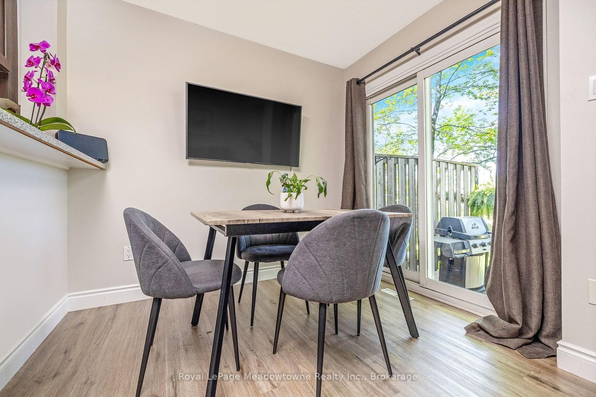 2960 Headon Forest Drive Unit 40 - Condo photo 12 of 33 in Burlington, Ontario