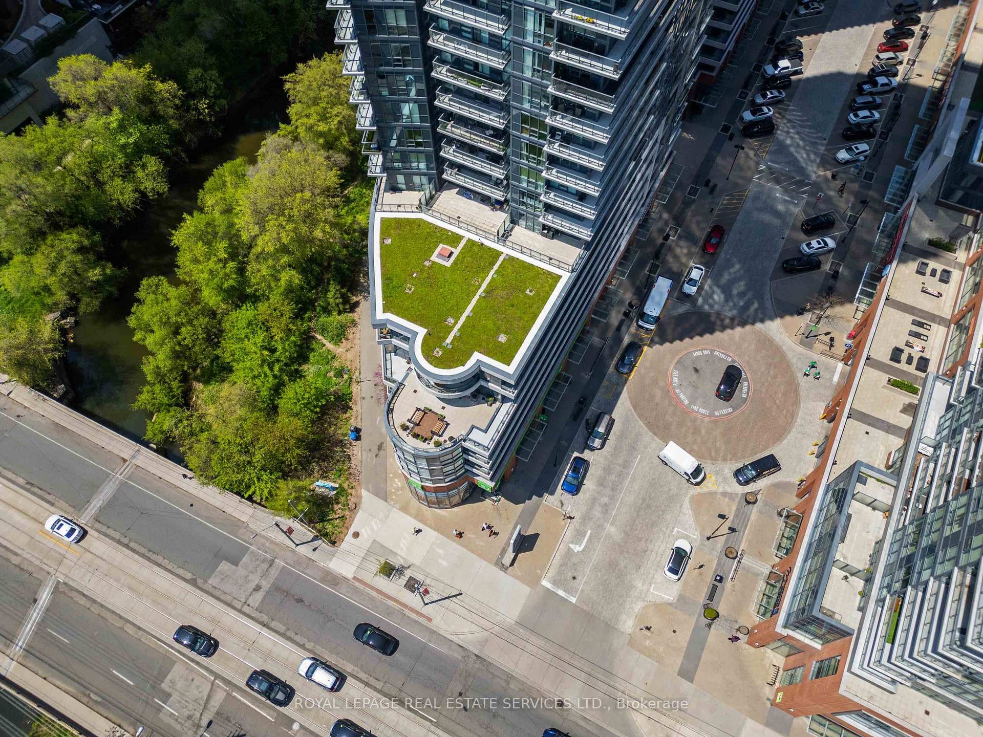 2212 Lake Shore Boulevard Unit 3807 - Condo photo 44 of 44 in Liberty Village / Parkdale / South Parkdale, Ontario