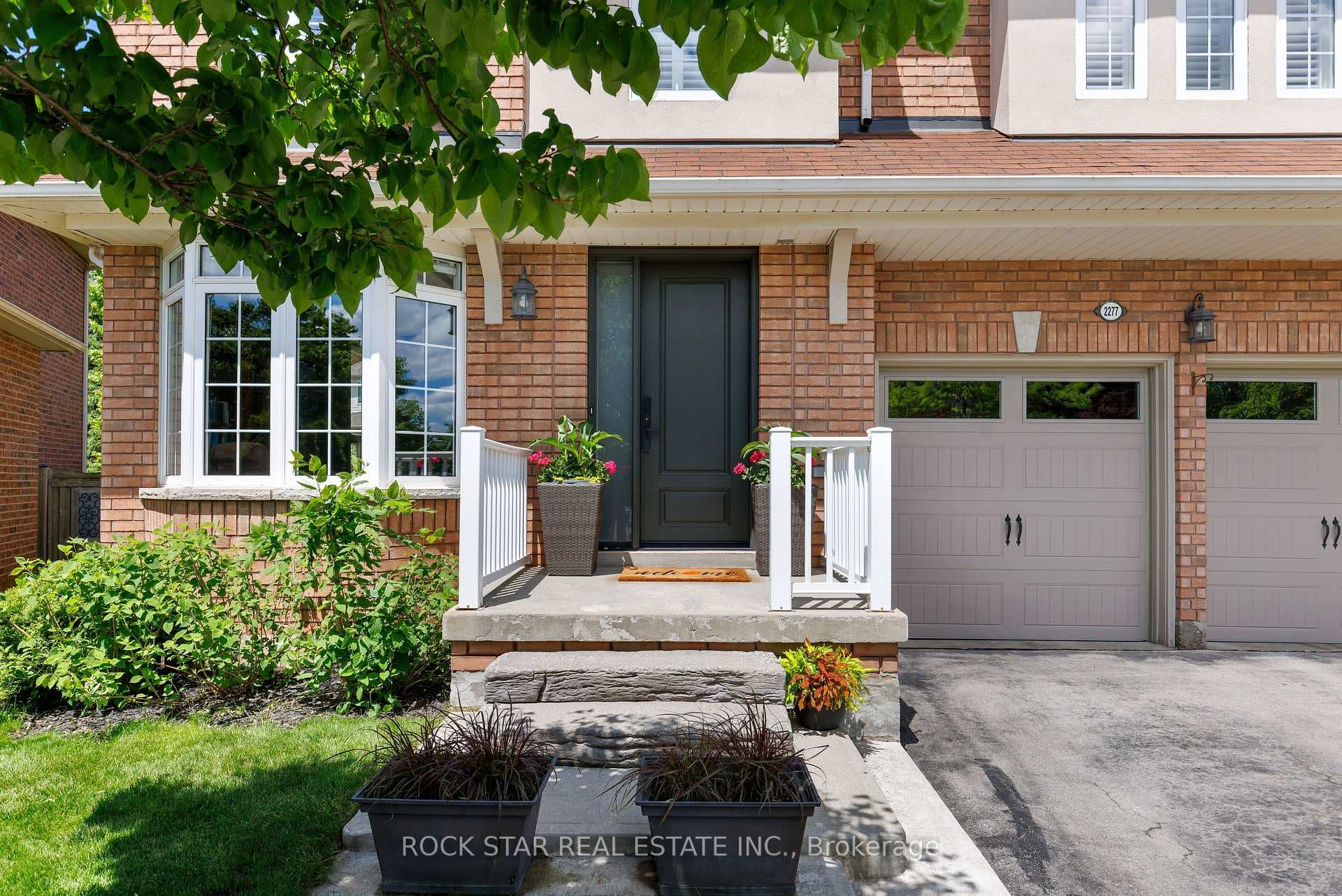 2277 Blue Oak Circle - Detached photo 6 of 46 in Oakville, Ontario