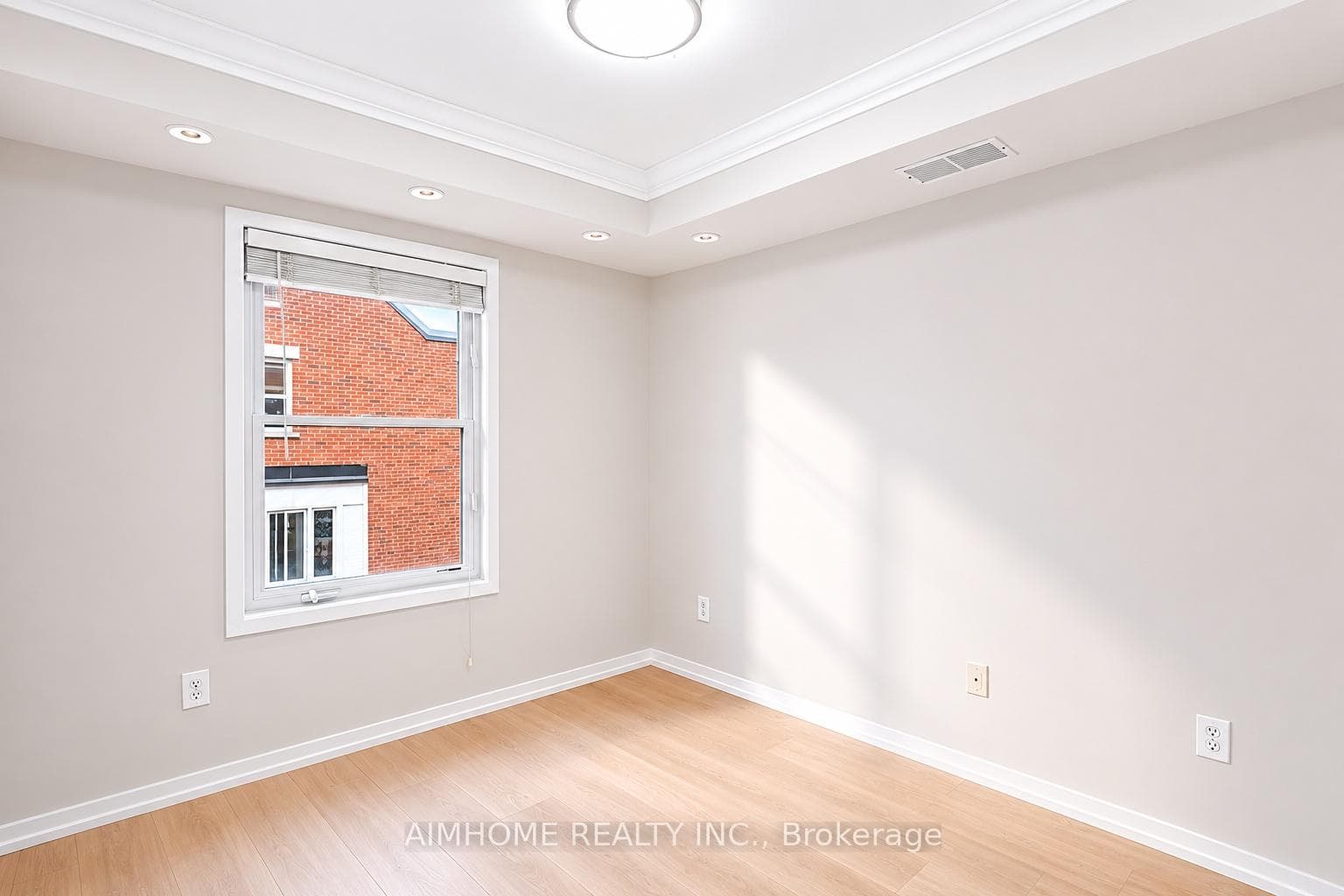 29 Frances Loring Lane Unit 6 - Condo photo 29 of 39 in Riverdale / Leslieville, Ontario