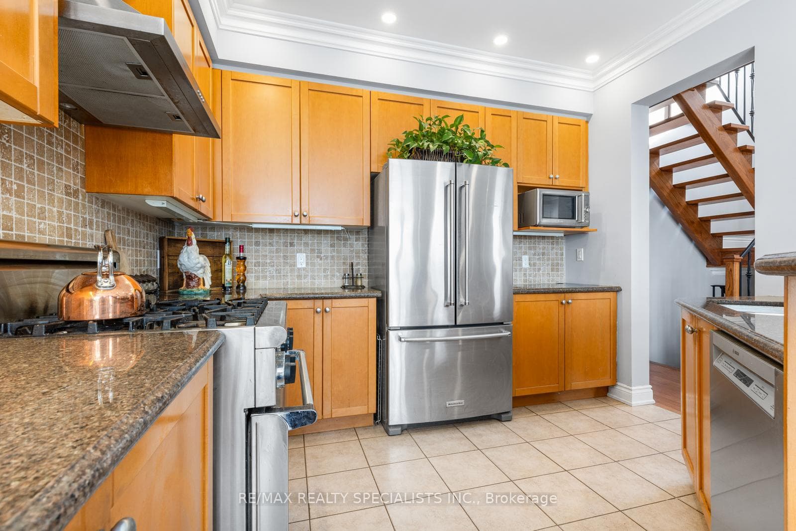 7076 Gillespie Lane - Detached photo 14 of 46 in Mississauga, Ontario