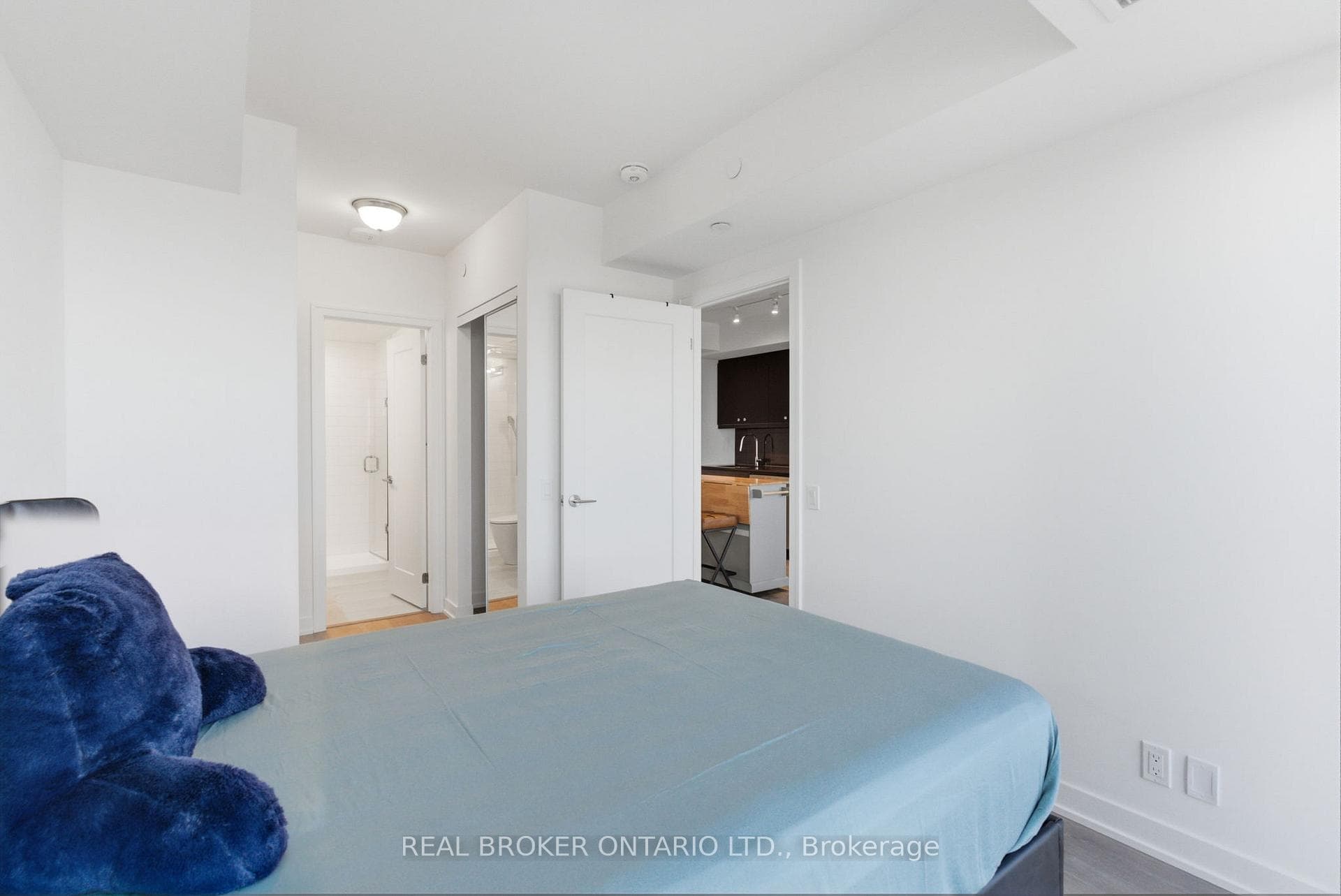 2 Manderley Drive Unit 912 - Condo photo 39 of 47 in Birch Cliff / Cliffside, Ontario