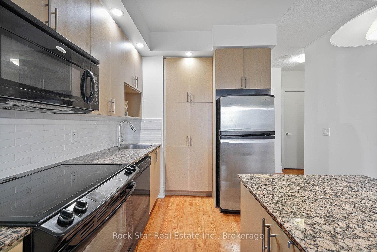 181 Wynford Drive Unit 706 - Condo photo 6 of 28 in Don Mills / Parkwoods / Victoria Village, Ontario