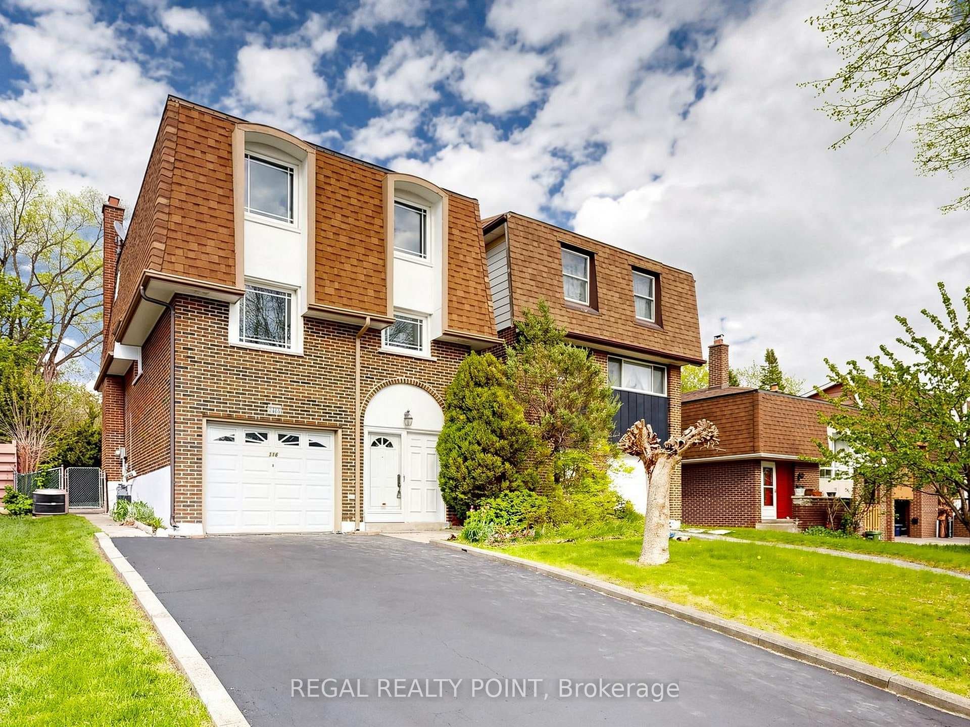 116 Loganberry Crescent - Detached photo 1 of 36 in Hillcrest Village / Bayview Village, Ontario