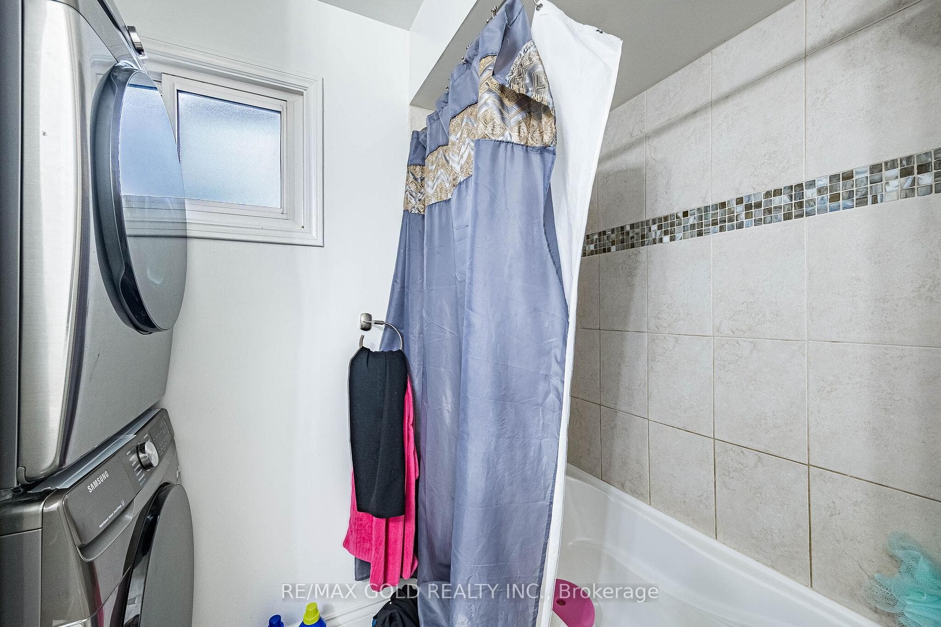 41 Simmons Boulevard - Detached photo 27 of 37 in Brampton, Ontario