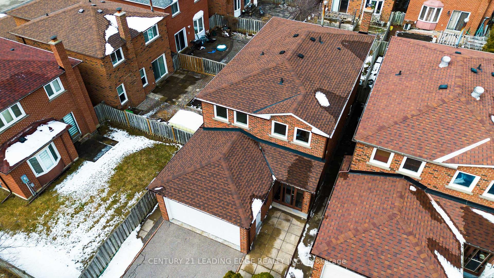 4 Treerun Avenue - Detached photo 4 of 38 in Scarborough Village / Eglinton East, Ontario