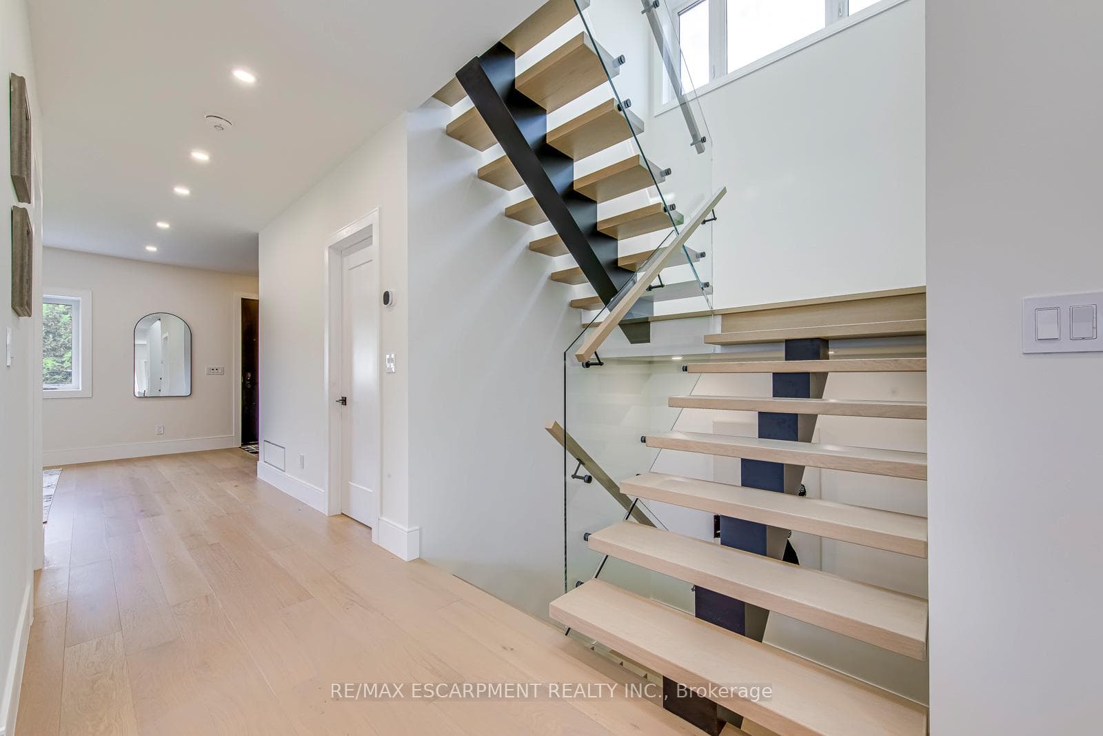 1411 Mountain Grove Avenue - Detached photo 22 of 50 in Burlington, Ontario