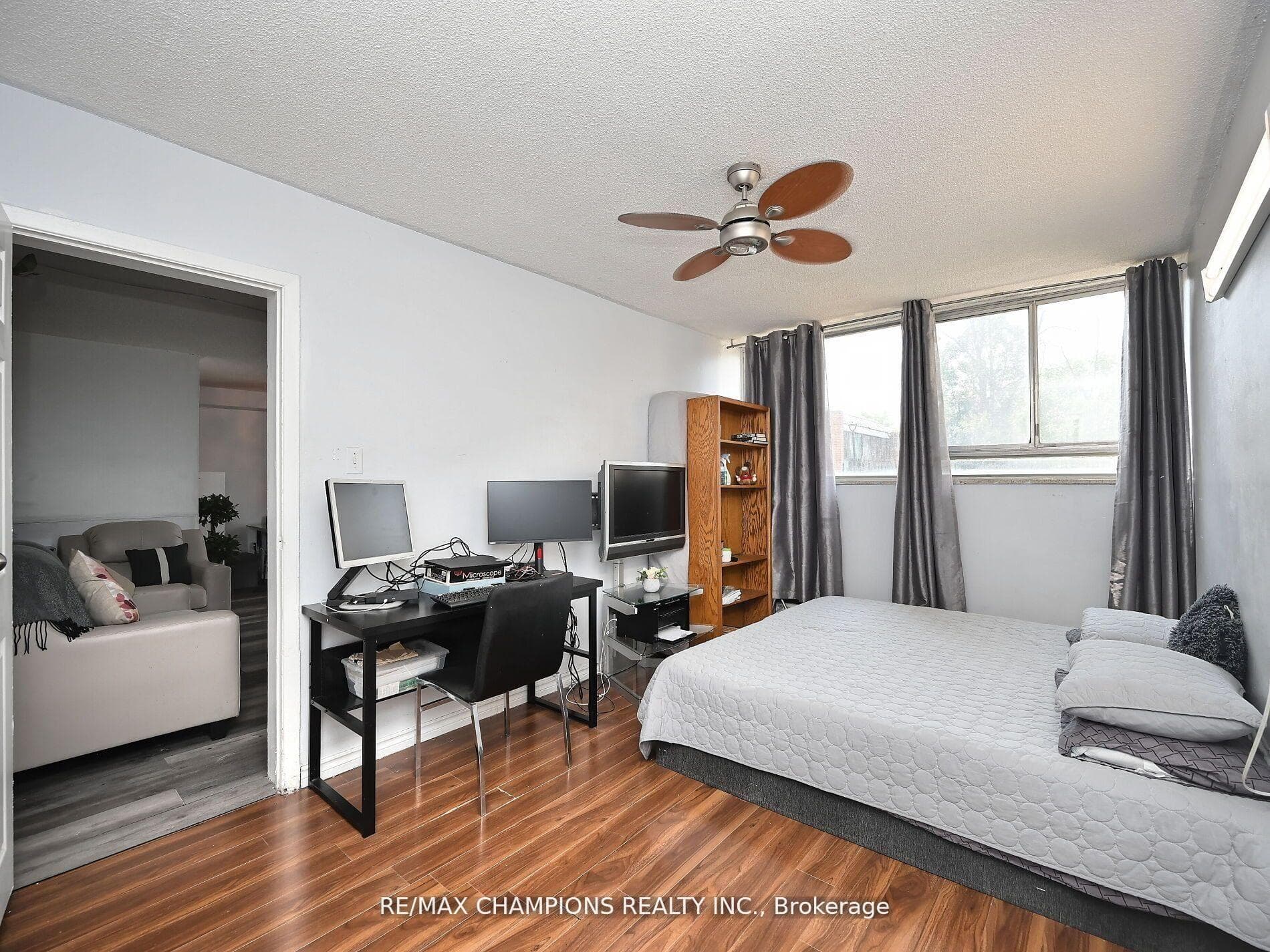1050 Stainton Drive Unit 112 - Condo photo 12 of 19 in Mississauga, Ontario