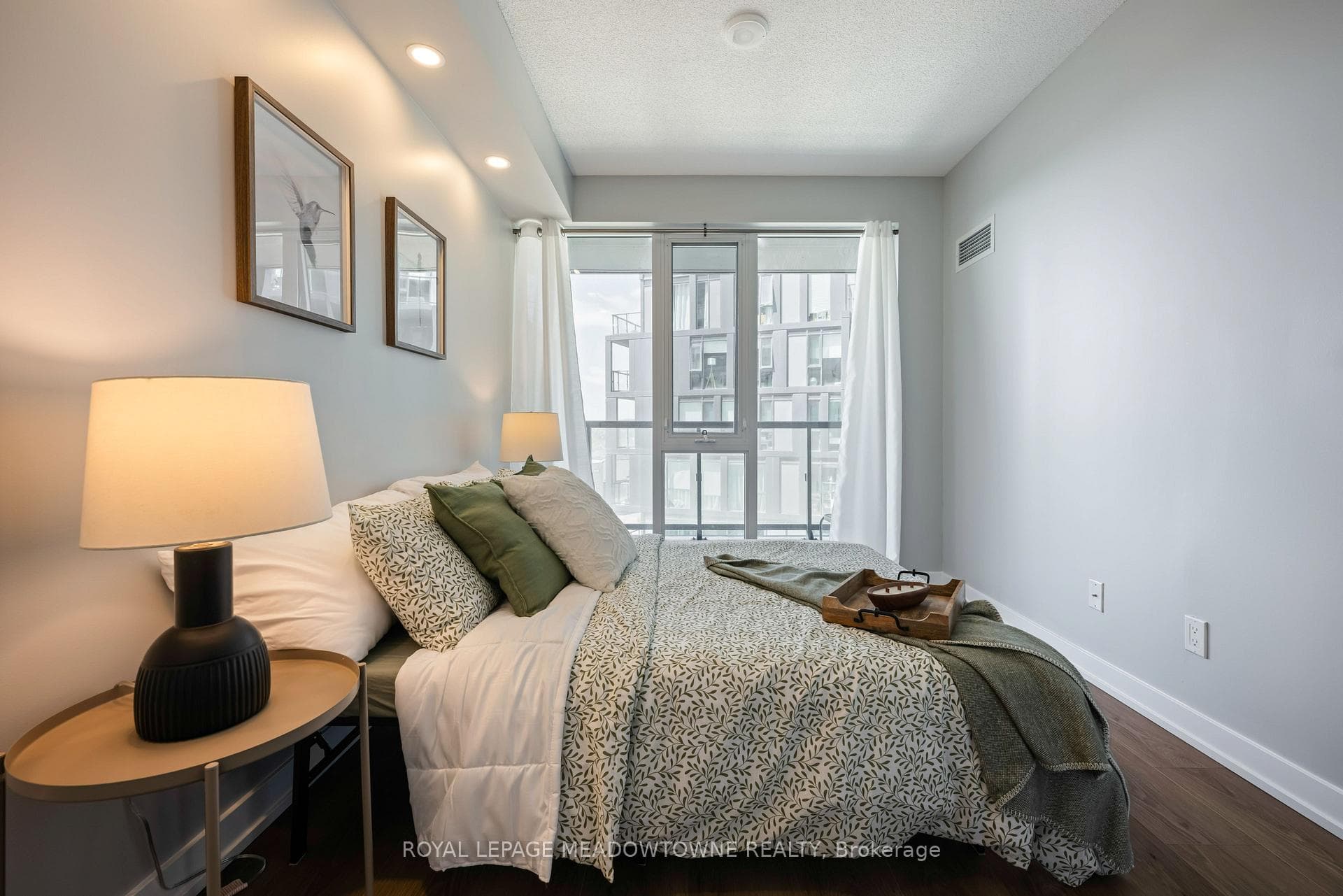 3200 Dakota Common Unit B602 - Condo photo 21 of 31 in Burlington, Ontario