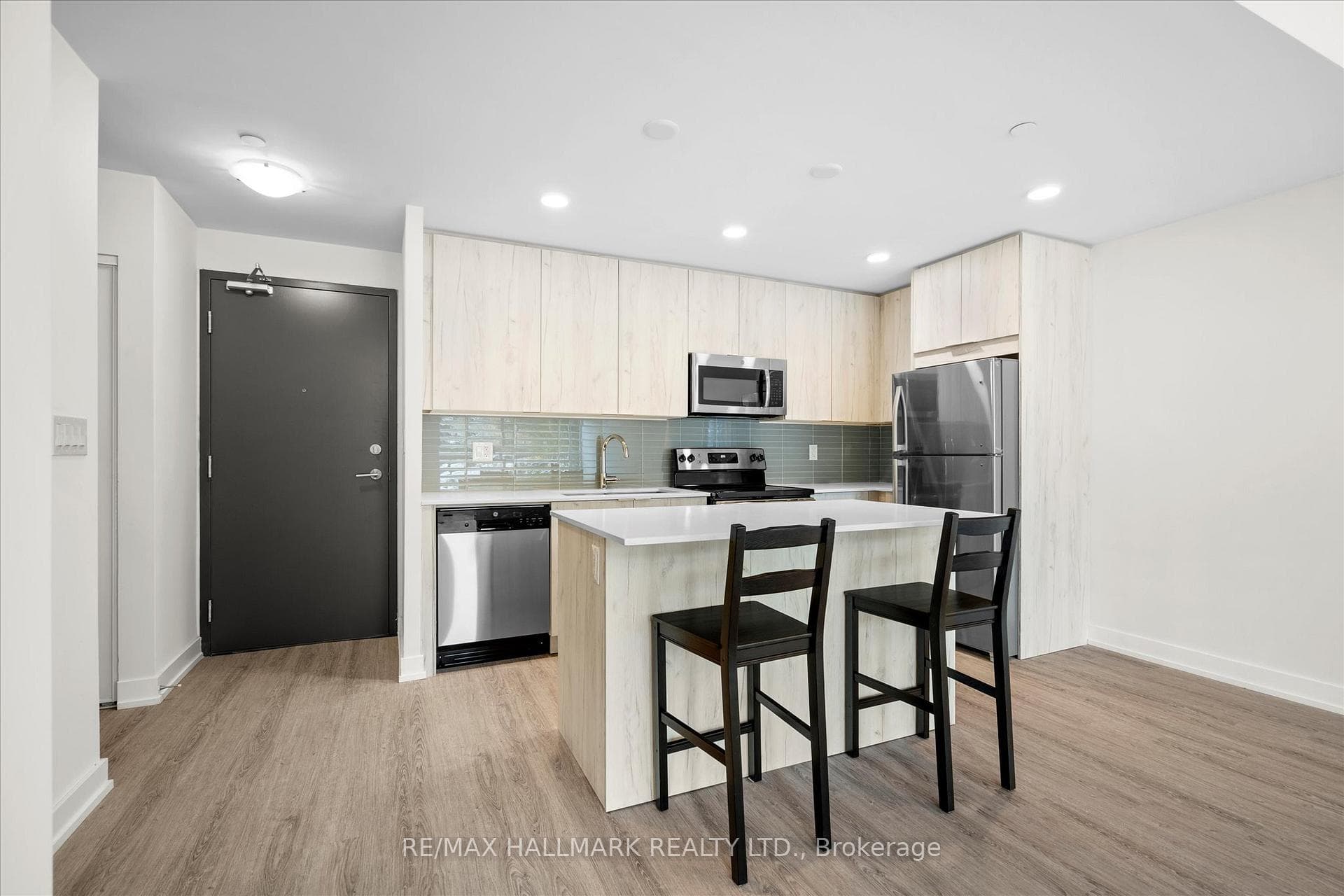 1350 Kingston Road Unit TH9 - Condo photo 17 of 39 in Birch Cliff / Cliffside, Ontario