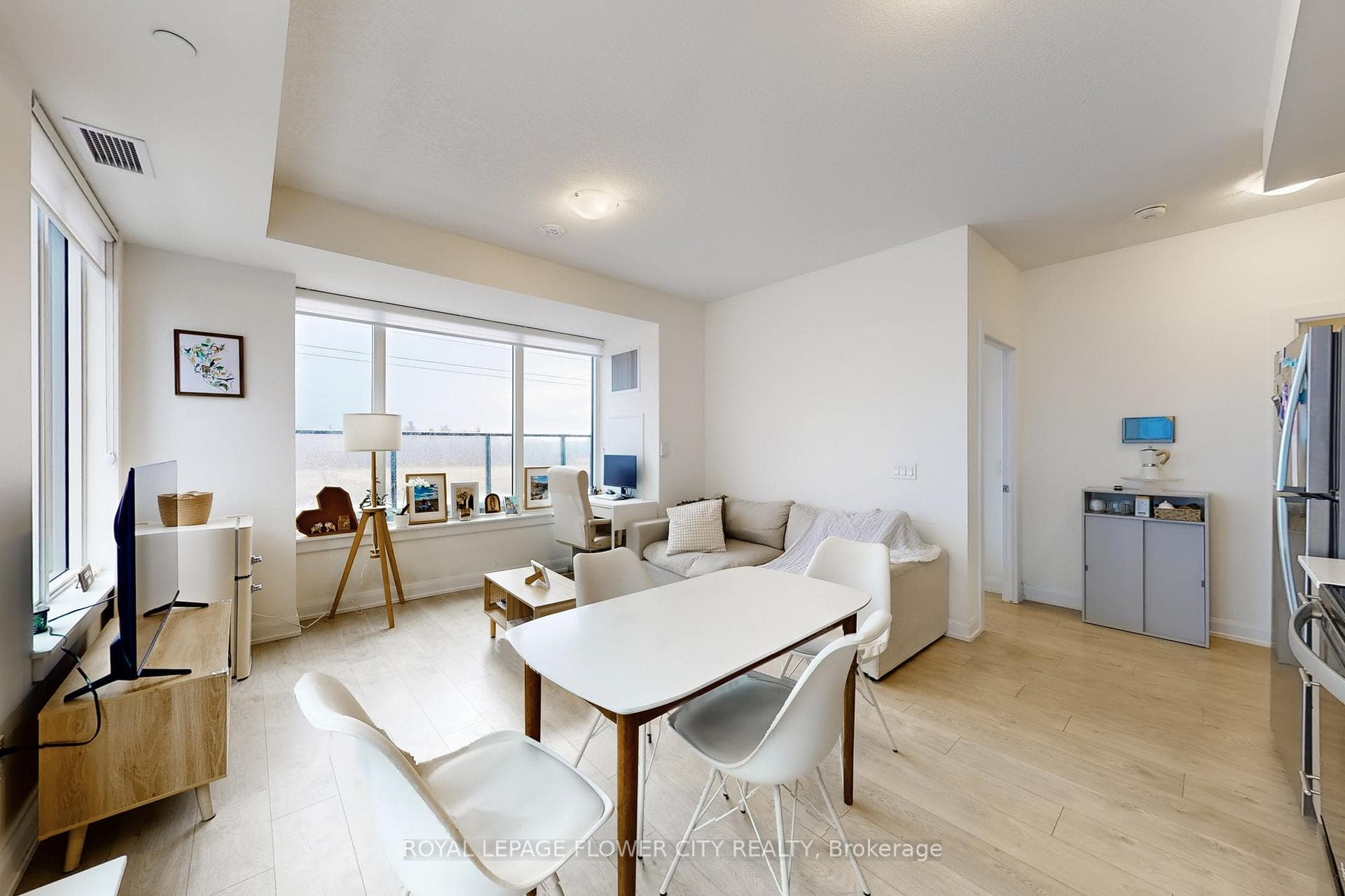 3220 William Coltson Avenue Unit 307 - Condo photo 12 of 50 in Oakville, Ontario