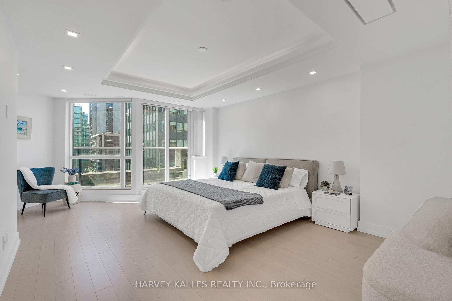 10 Bellair Street Unit 603 - Condo photo 29 of 38 in Annex / Yorkville / Summerhill, Ontario