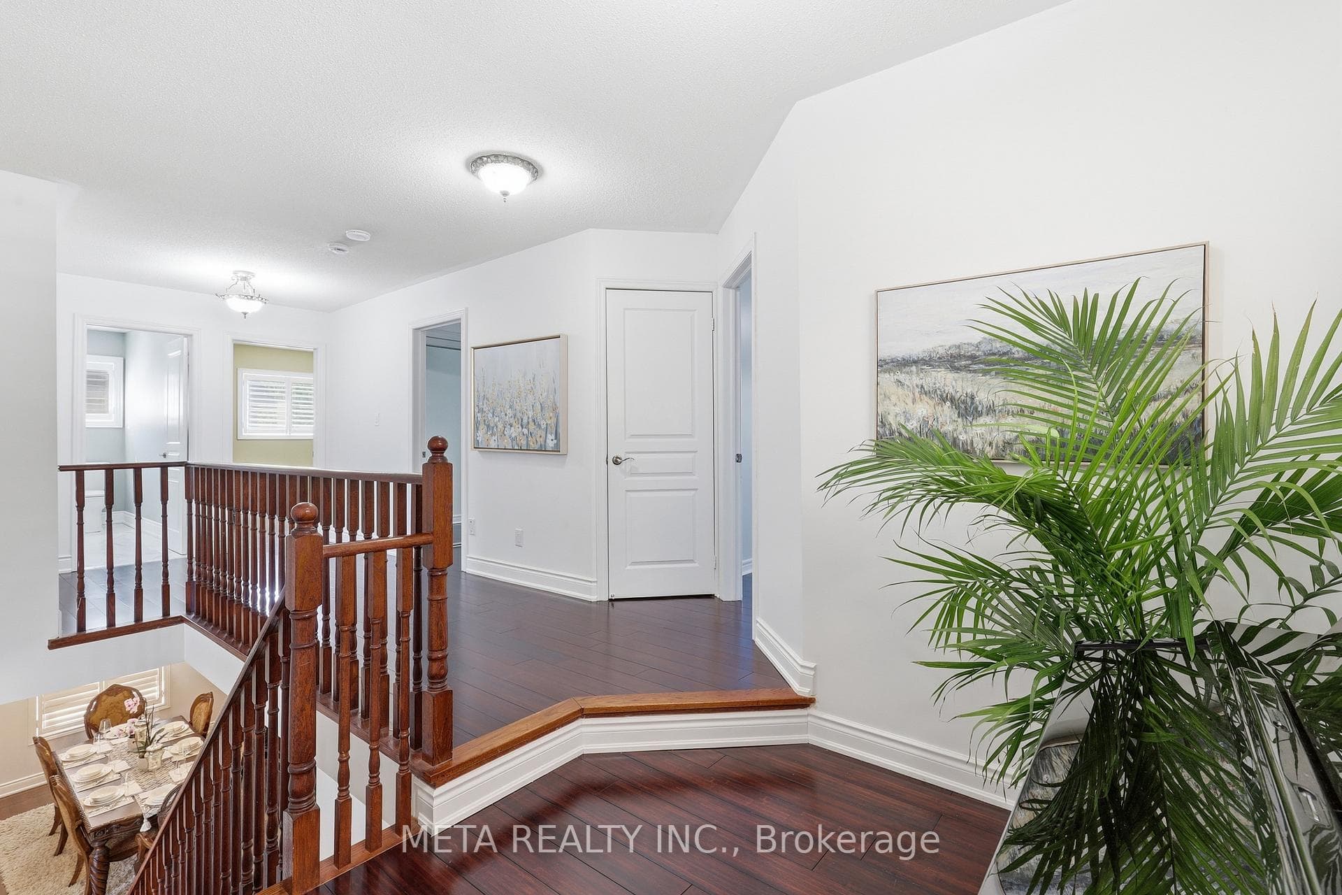 2299 Stratus Drive - Detached photo 18 of 42 in Oakville, Ontario