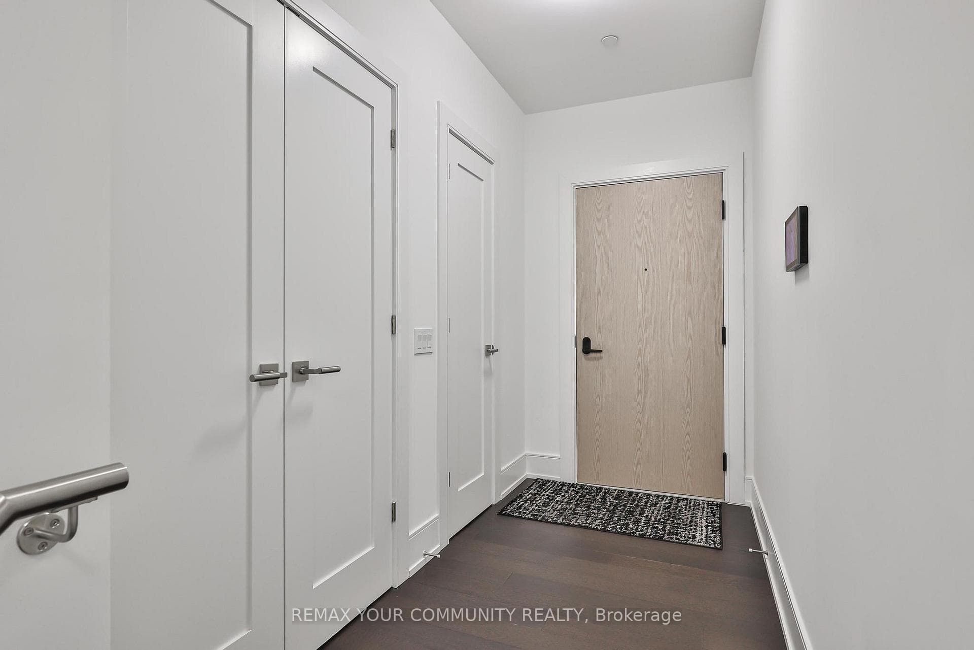 10 Inn On The Park Drive Unit 110 - Condo photo 25 of 38 in Don Mills / Parkwoods / Victoria Village, Ontario