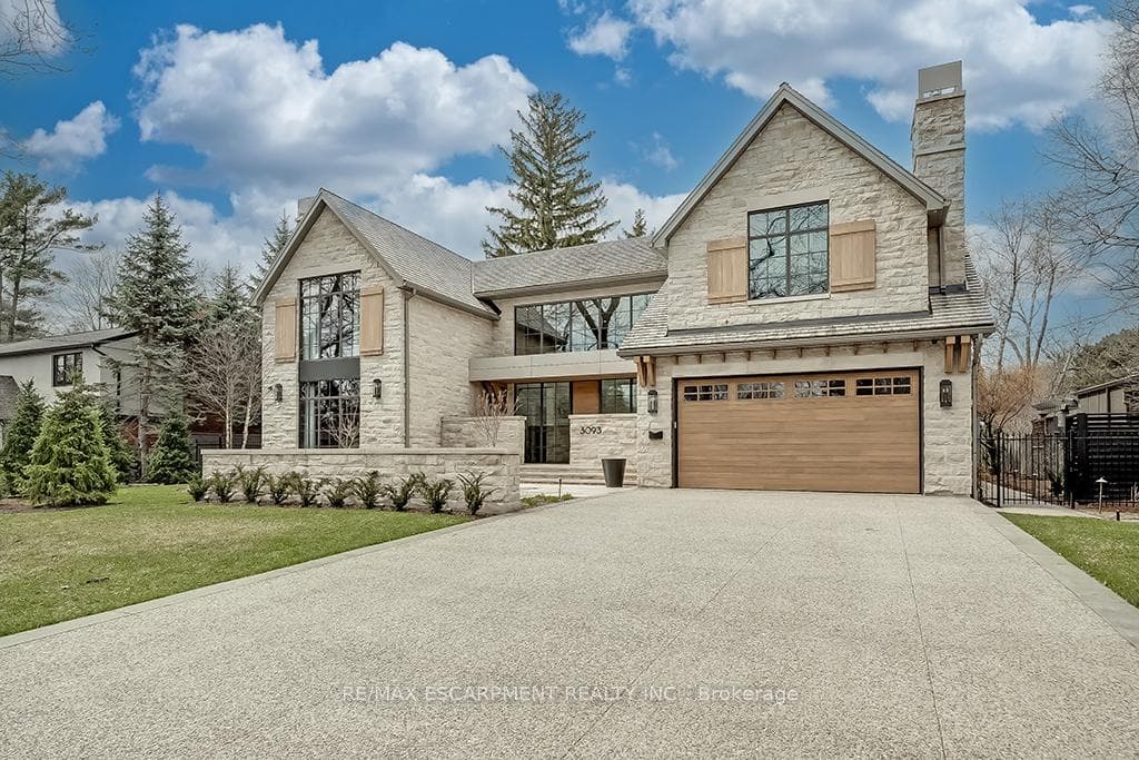 3093 Princess Boulevard - home for sale in Burlington, Ontario