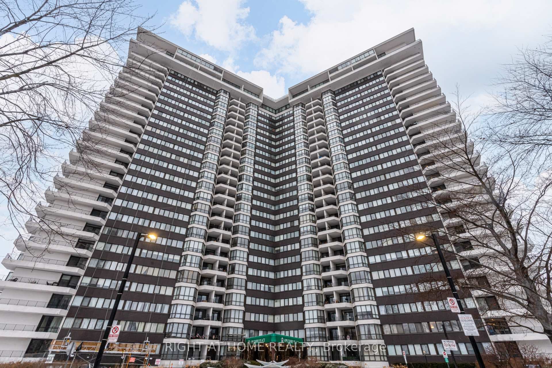 1333 Bloor Street Unit 606 - Condo for sale in Lisgar, Ontario