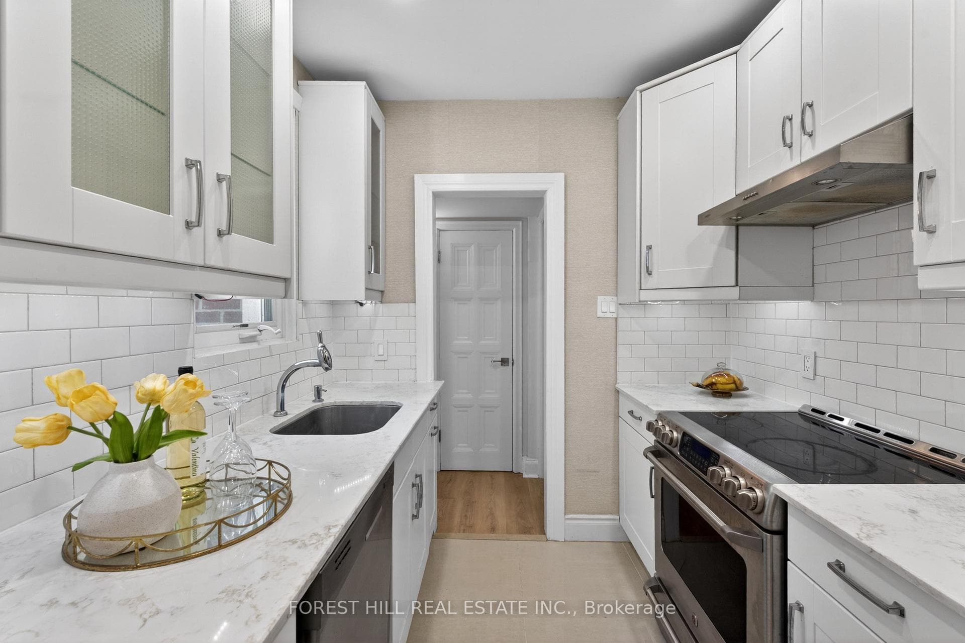 603 Spadina Road - Detached photo 13 of 29 in Forest Hill / Deer Park, Ontario