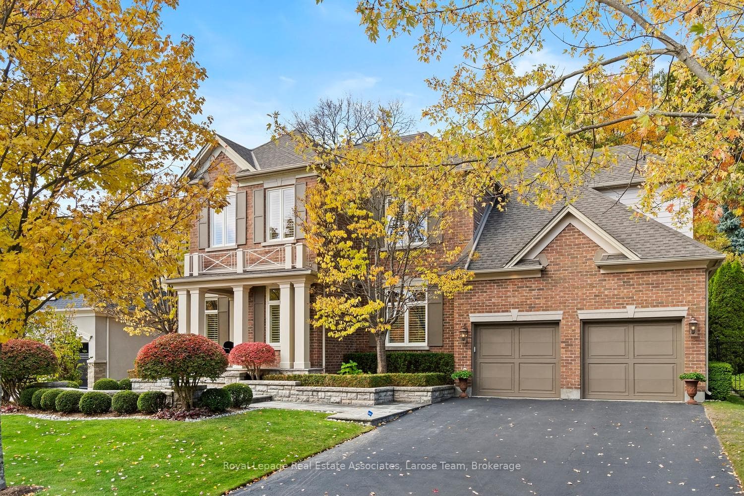 562 Gladwyne Court - Detached photo 1 of 47 in Mississauga, Ontario