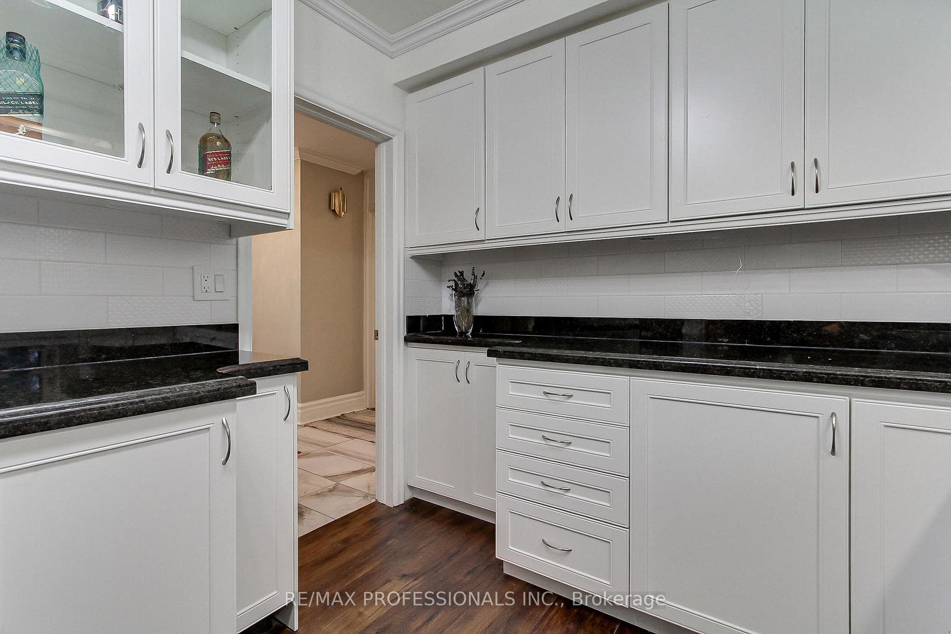 40 Cowley Avenue - Detached photo 13 of 40 in Etobicoke (Islington / Rexdale), Ontario