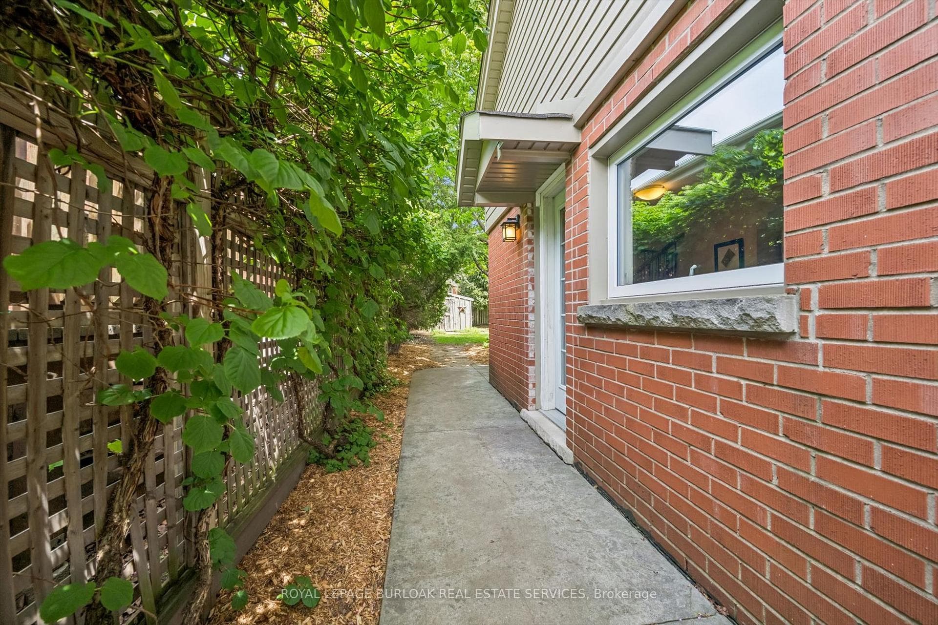 291 Strathcona Drive - Detached photo 40 of 40 in Burlington, Ontario