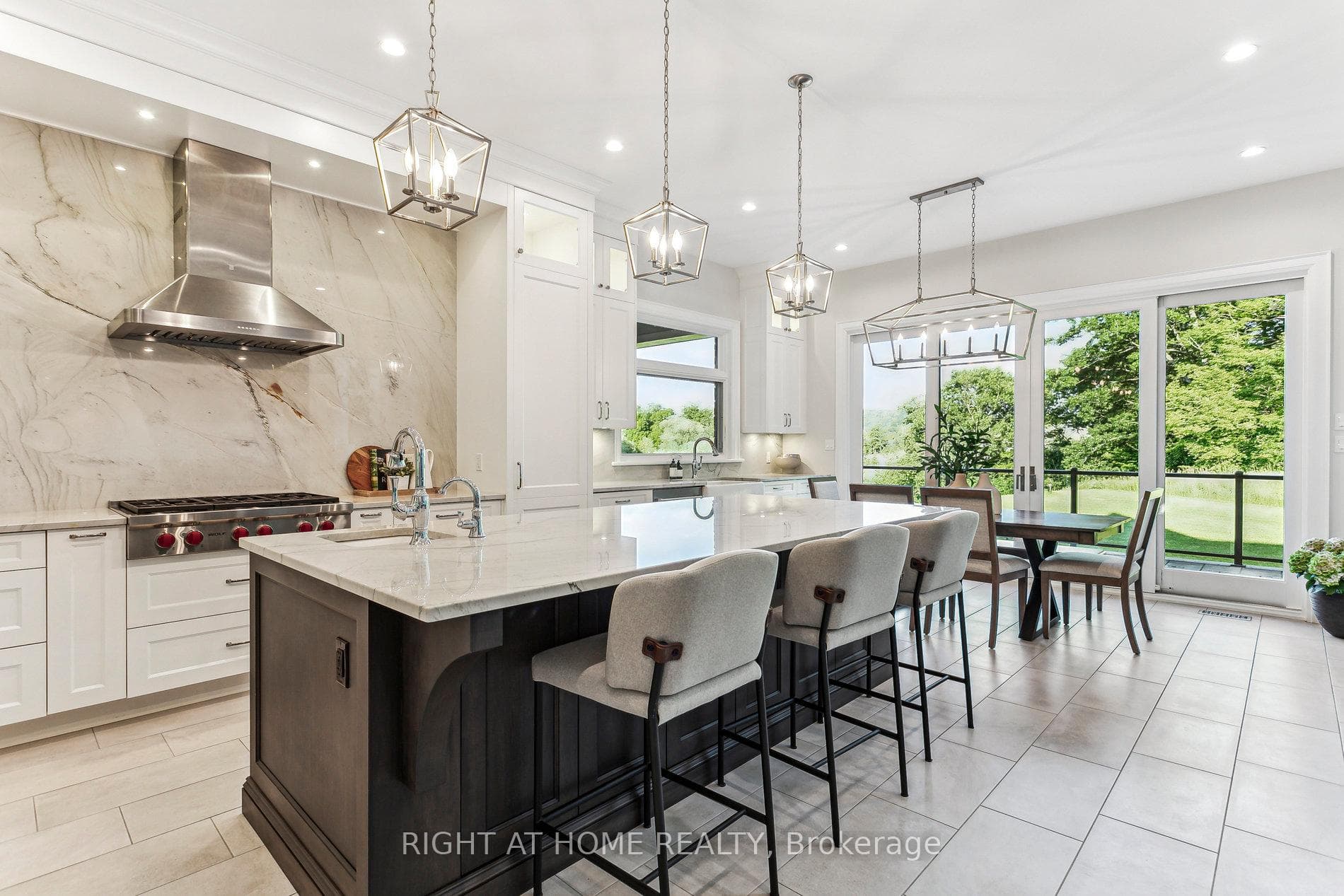 2606 Harvestmoon Lane - Detached photo 12 of 50 in Burlington, Ontario