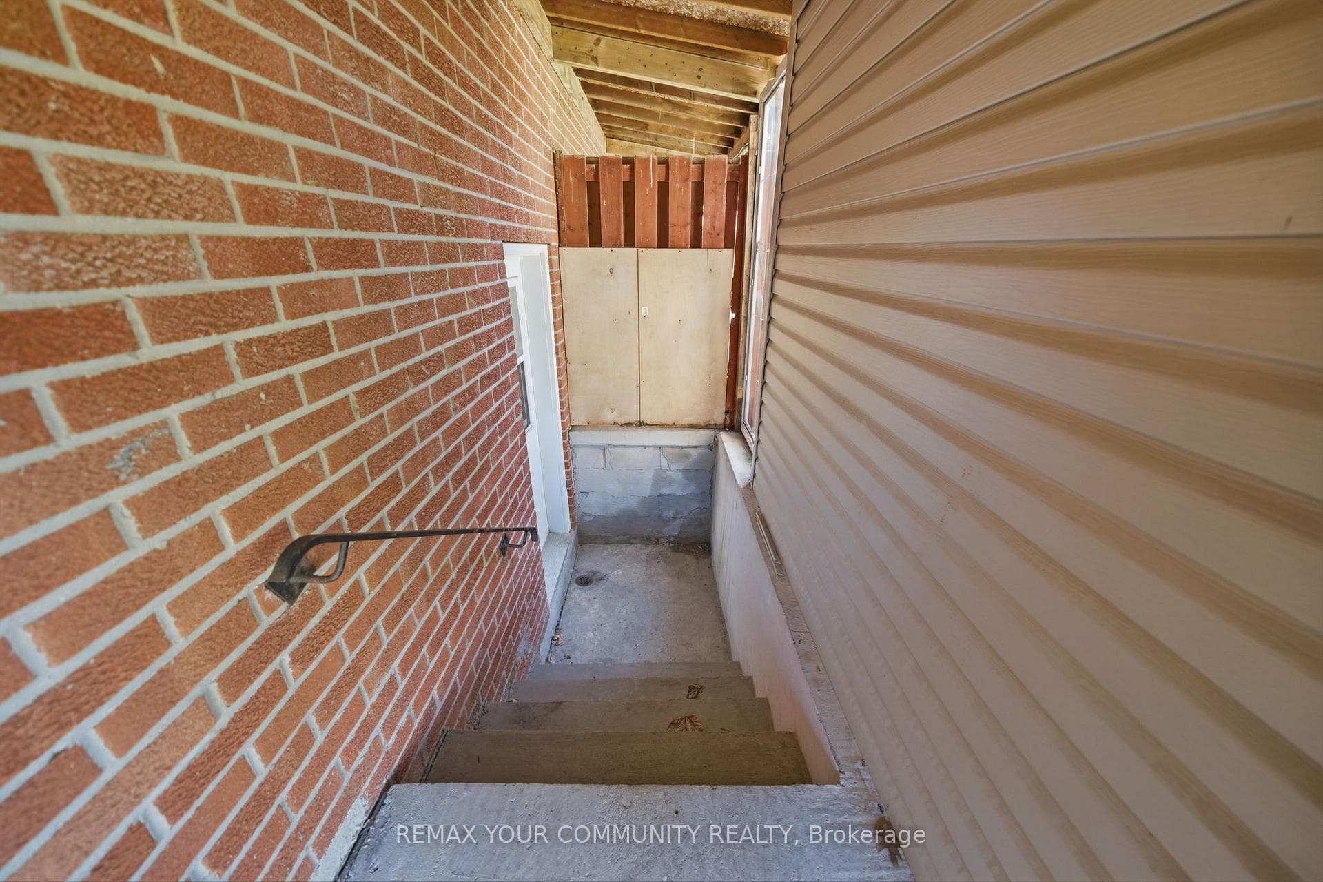 36 Roseville Drive Unit BSMT - Semi-Detached photo 19 of 23 in Brampton, Ontario