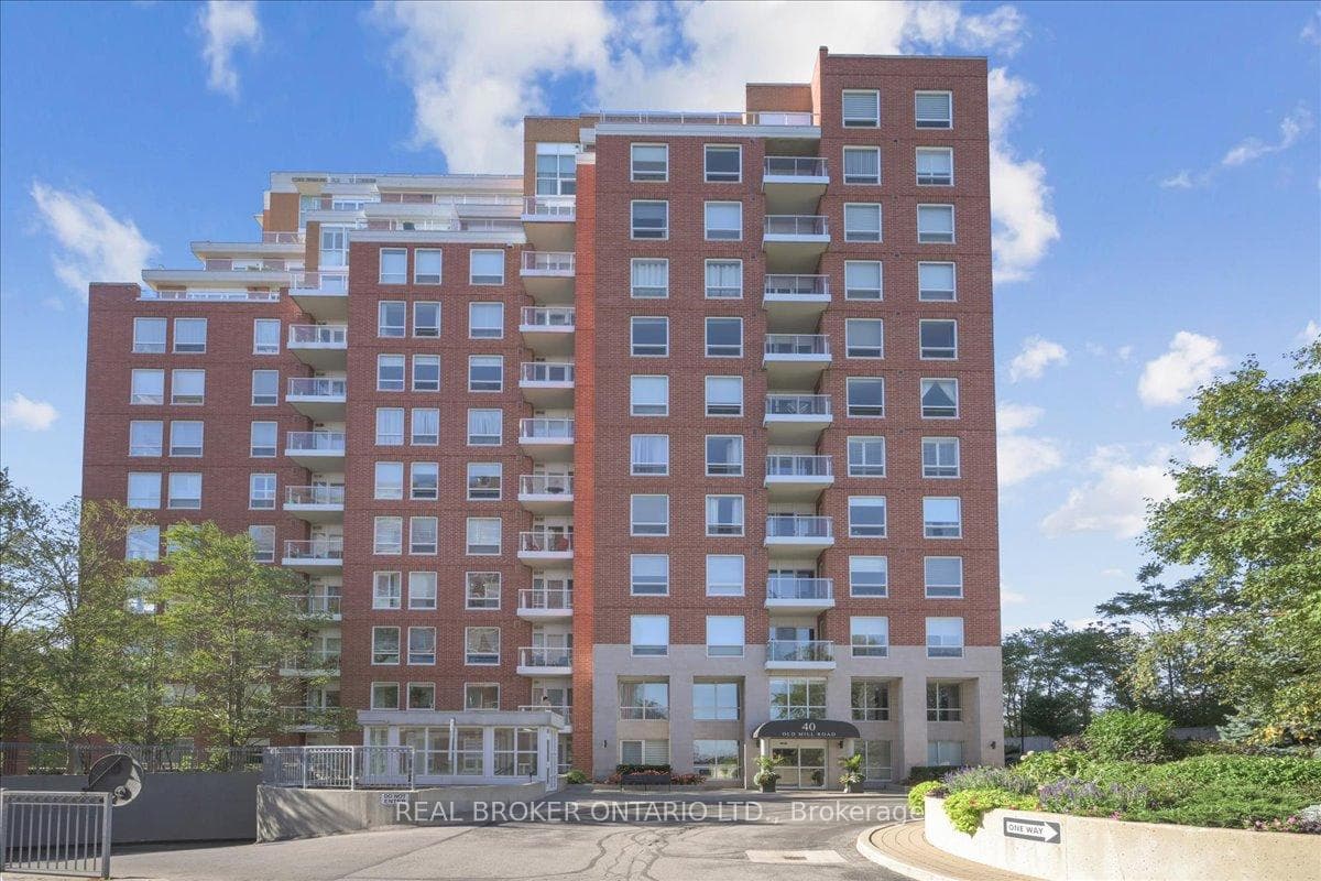 40 Old Mill Road Unit 804 - home for sale in Oakville, Ontario