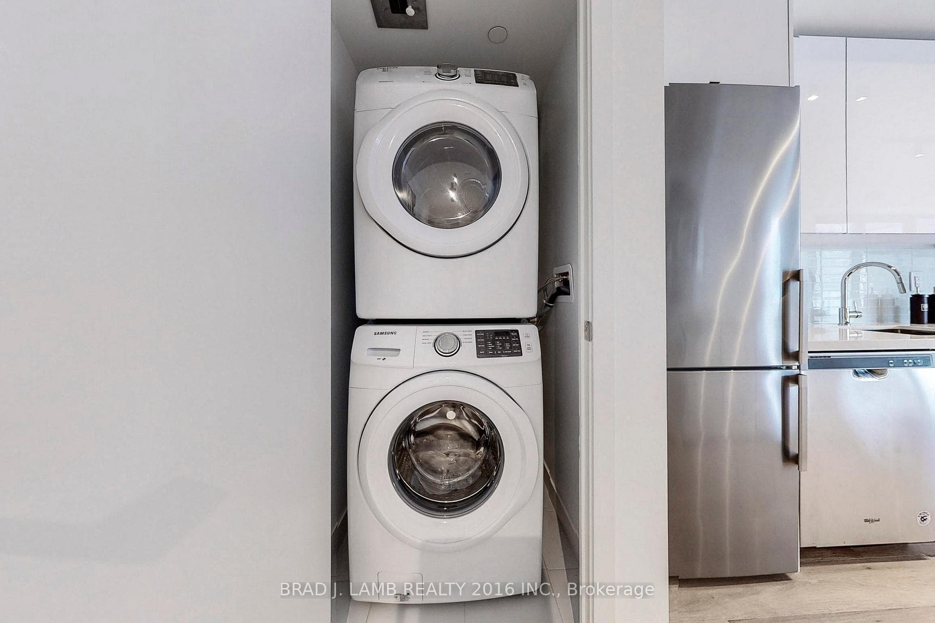 55 Ontario Street Unit 521 - New Construction photo 26 of 46 in Regent Park / Cabbagetown / St. James Town, Ontario