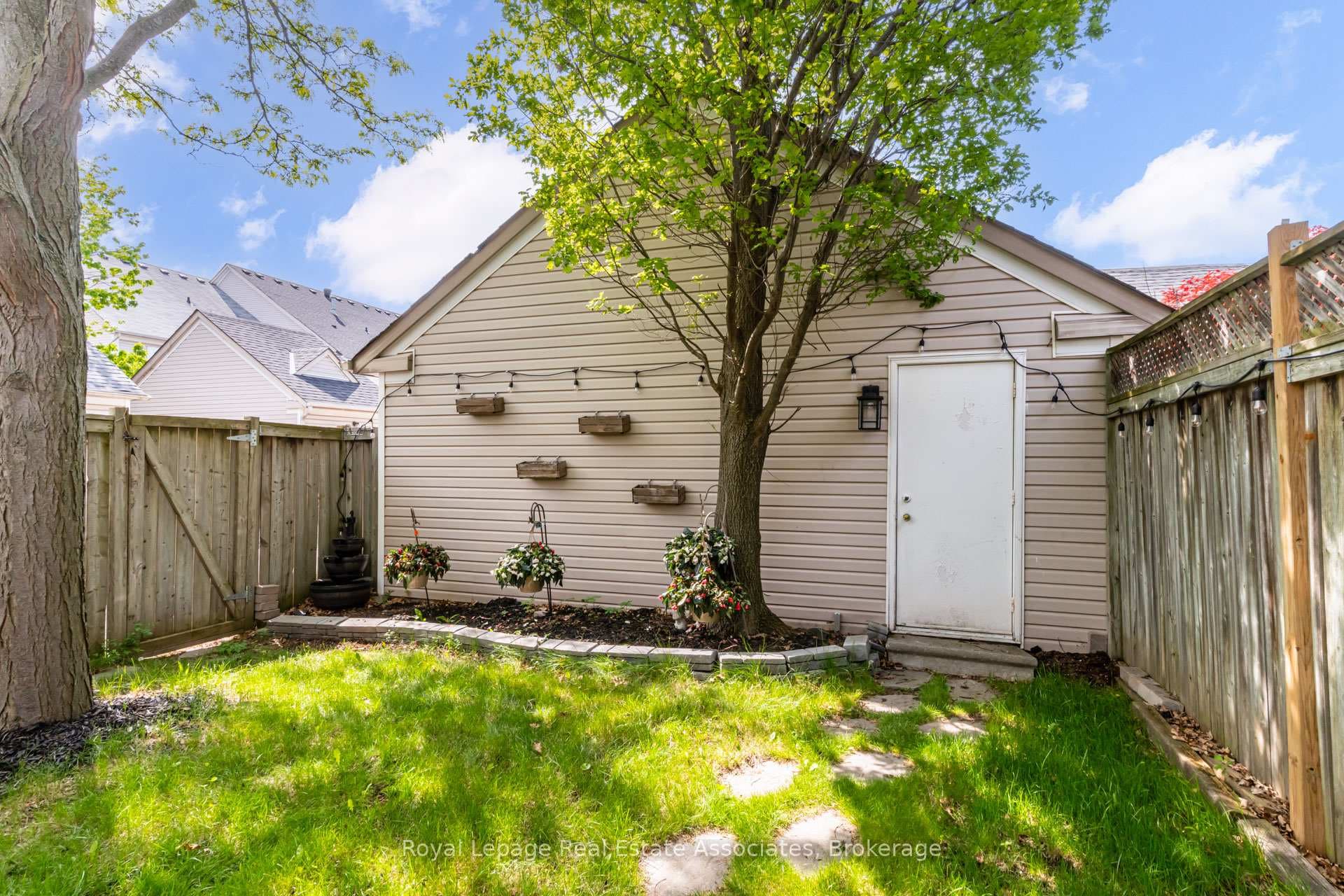 1179 Treetop Terrace - Townhouse photo 48 of 50 in Oakville, Ontario