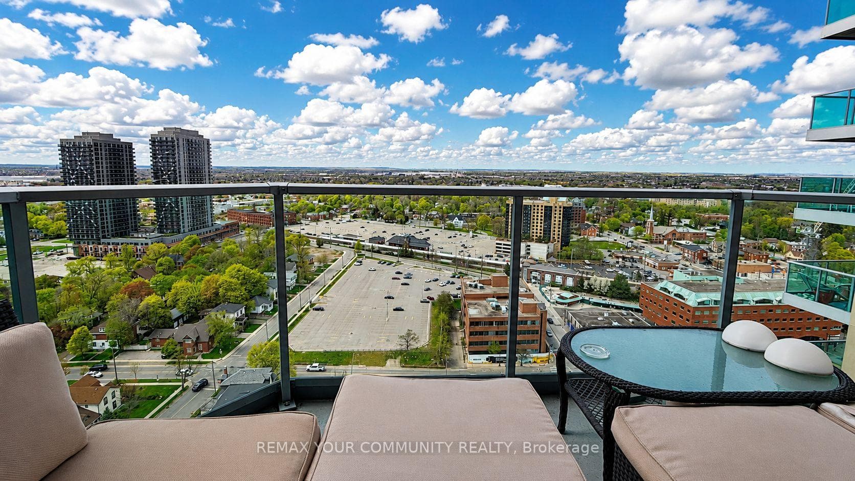 9 George Street Unit 2413 - Condo photo 24 of 34 in Brampton, Ontario