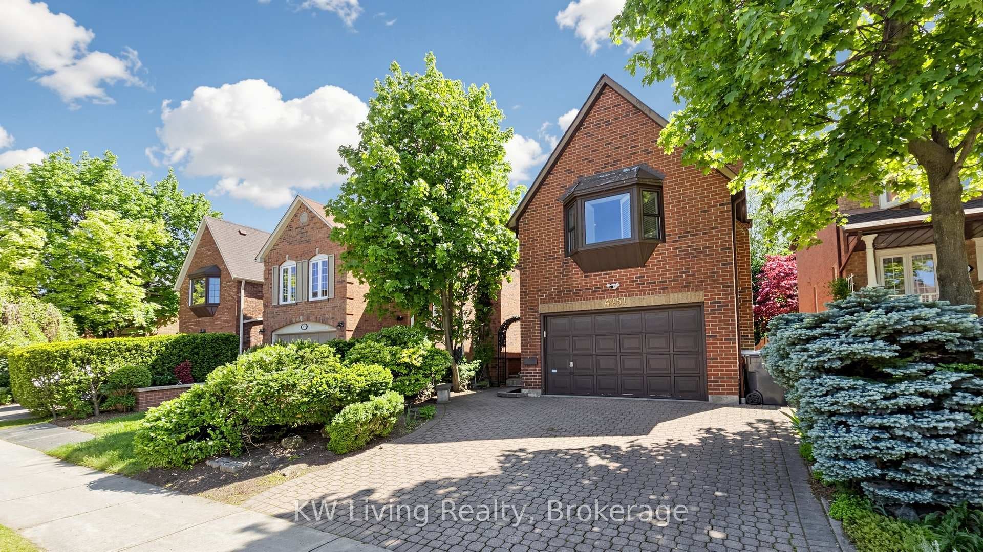 4251 Lastrada Heights - Detached for sale in Mississauga