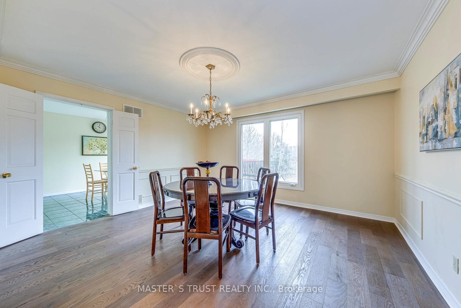 2591 Robin Drive - Detached photo 10 of 50 in Mississauga, Ontario