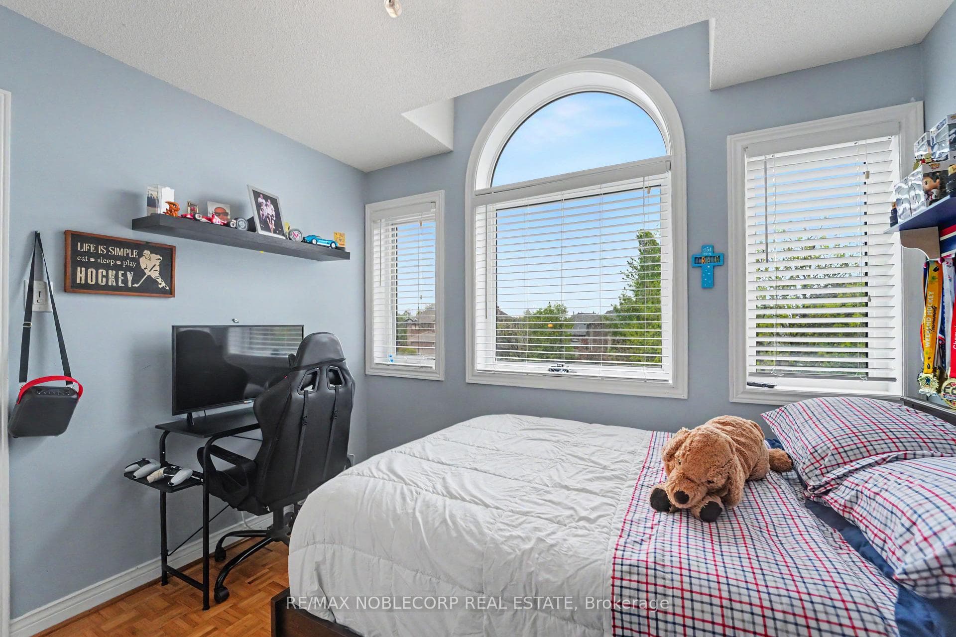 12 Waterbury Street - Detached photo 29 of 48 in Caledon, Ontario