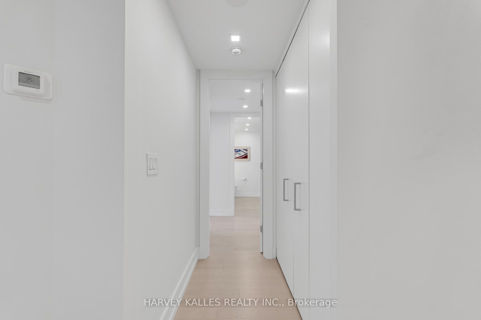 10 Bellair Street Unit 603 - Condo photo 28 of 38 in Annex / Yorkville / Summerhill, Ontario