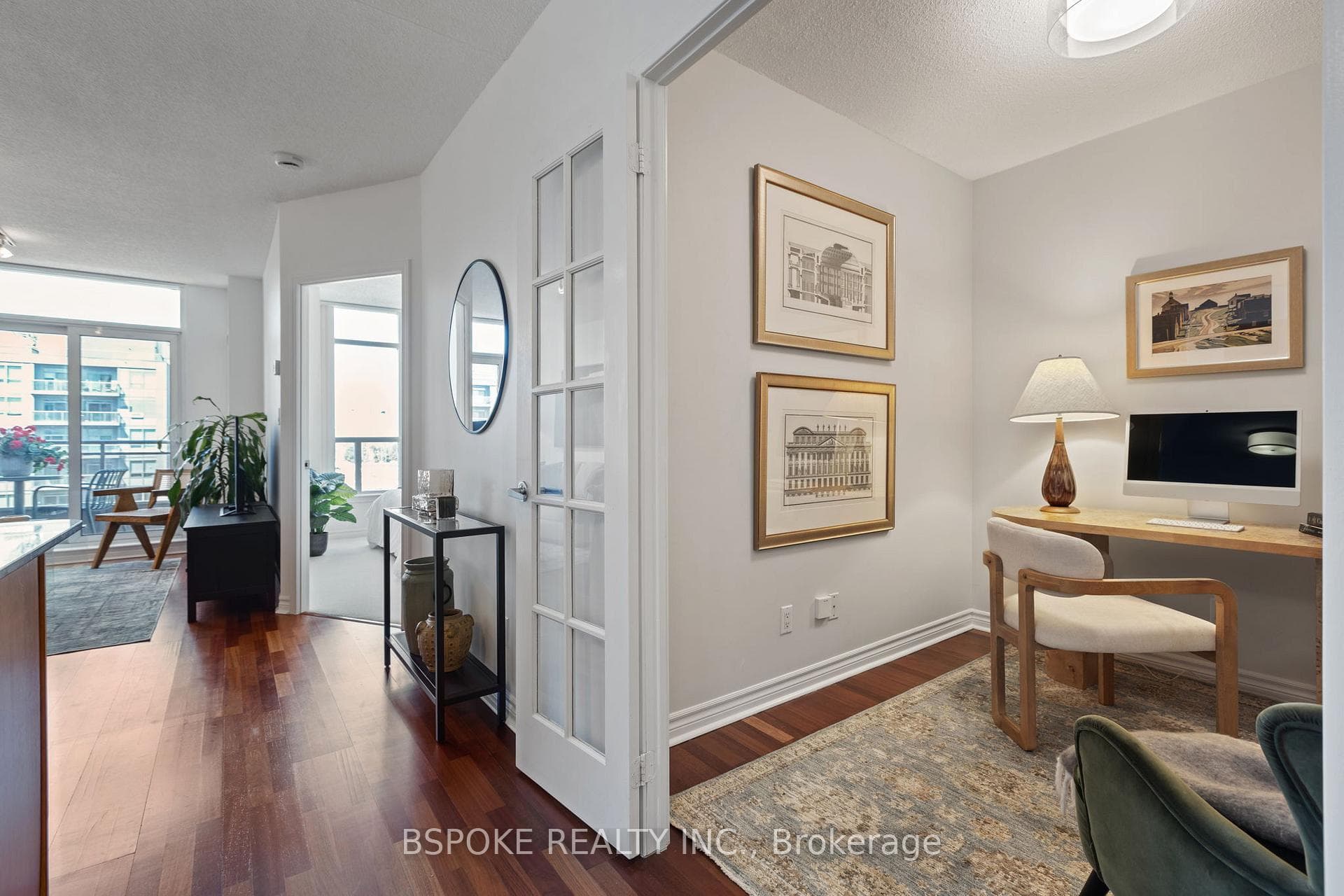 19 Barberry Place Unit 804 - Condo photo 5 of 21 in Hillcrest Village / Bayview Village, Ontario