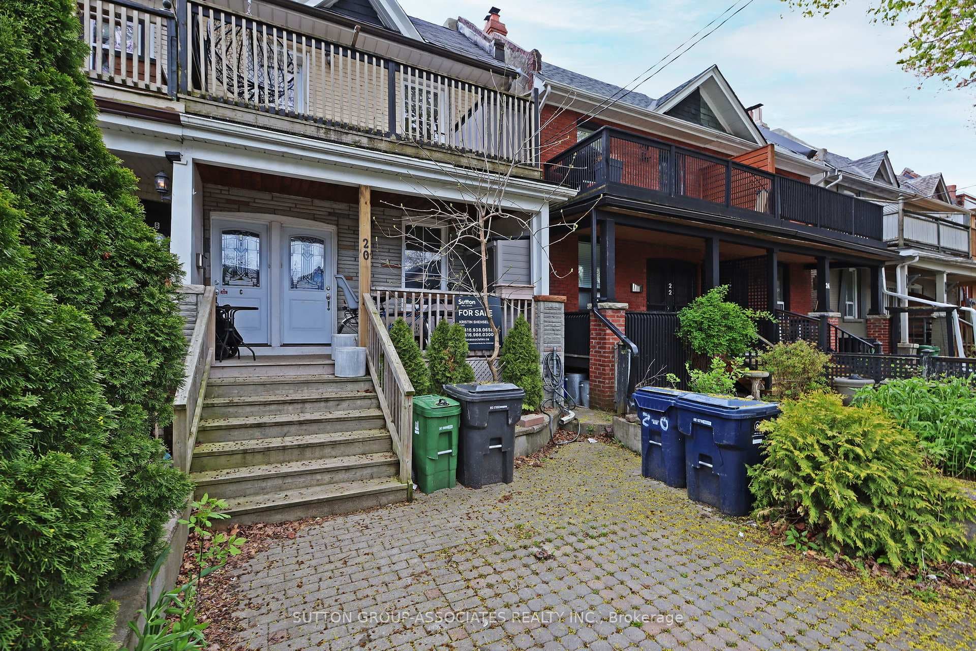 20 Ashdale Avenue - Semi-Detached photo 3 of 47 in Riverdale / Leslieville, Ontario