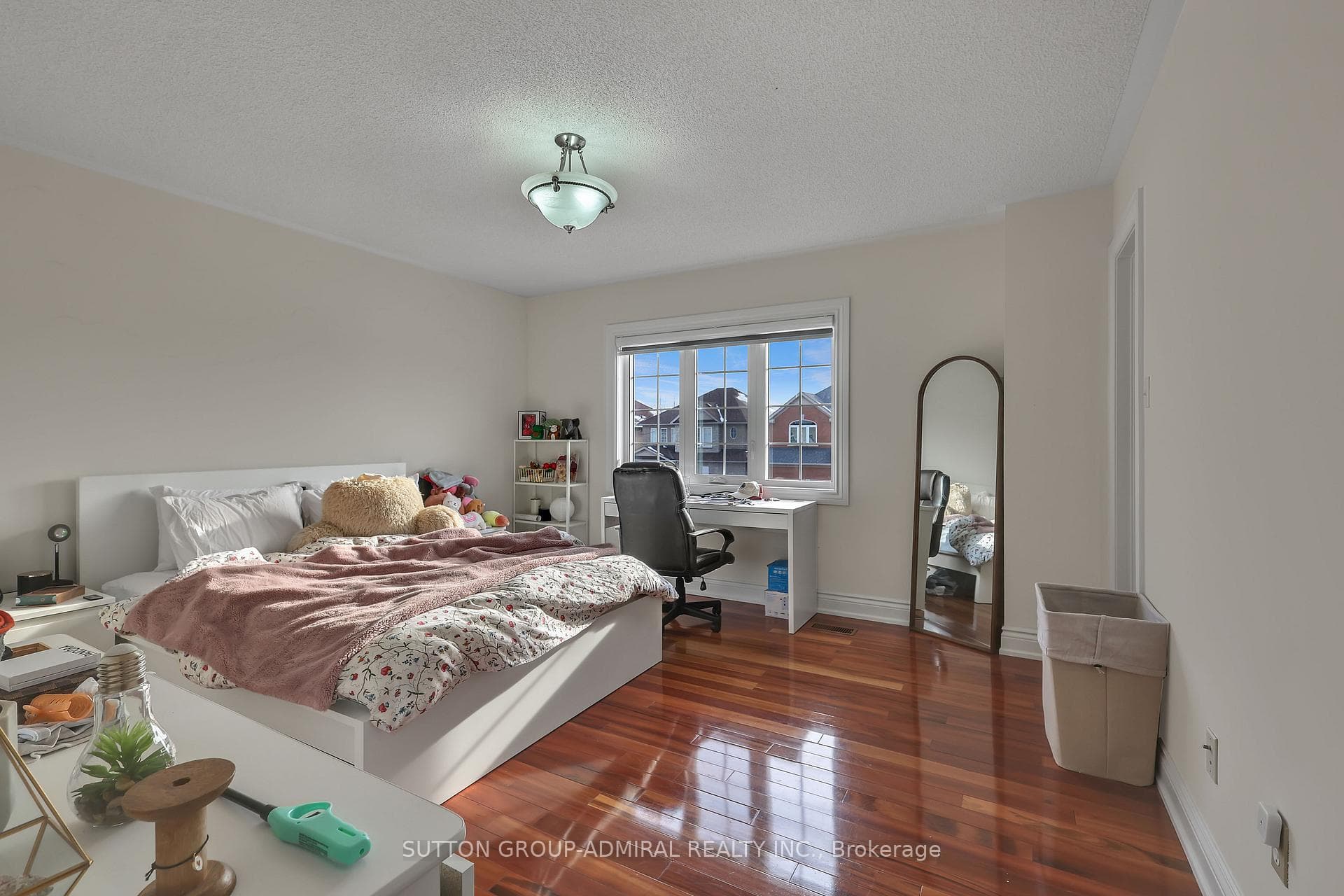 43 Newark Way - Detached photo 19 of 36 in Brampton, Ontario