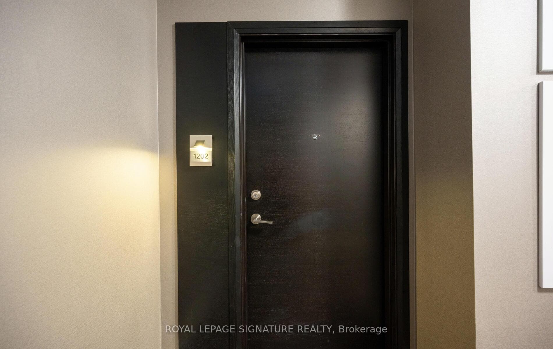 55 Yorkland Boulevard Unit PH1202 - Condo photo 9 of 50 in Brampton, Ontario