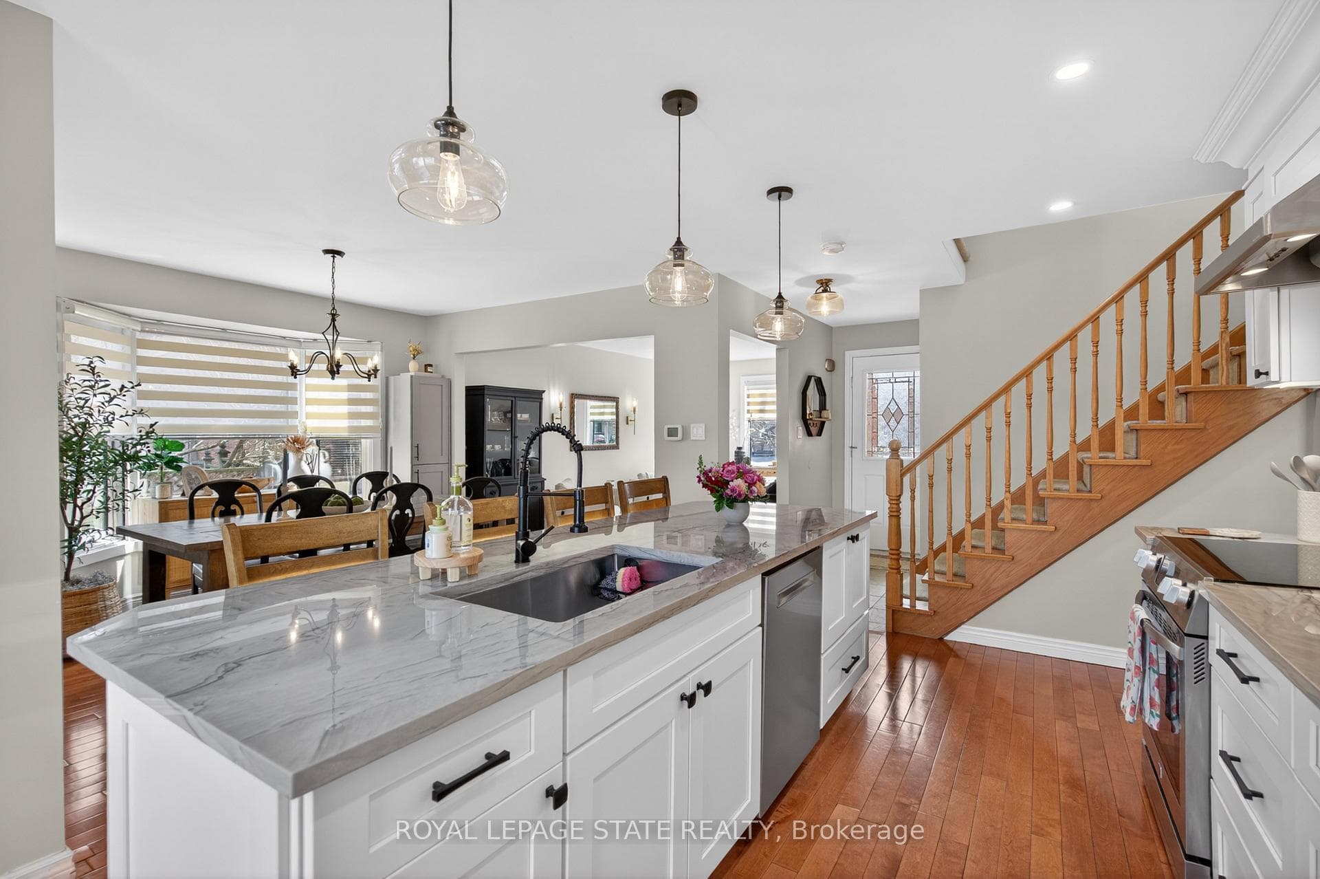 1151 Campbell Court - Detached photo 15 of 50 in Burlington, Ontario